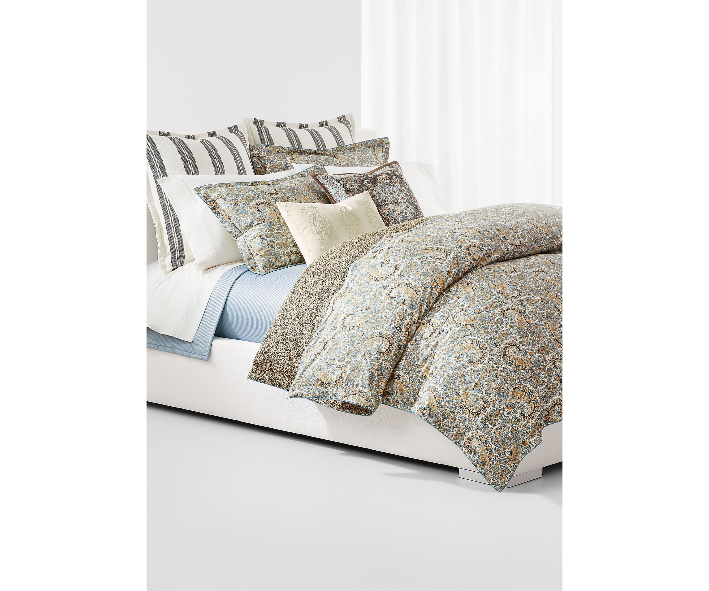 Riley Paisley Comforter Set