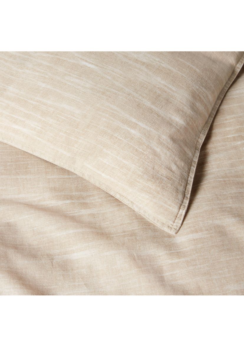 Kent Comforter Set