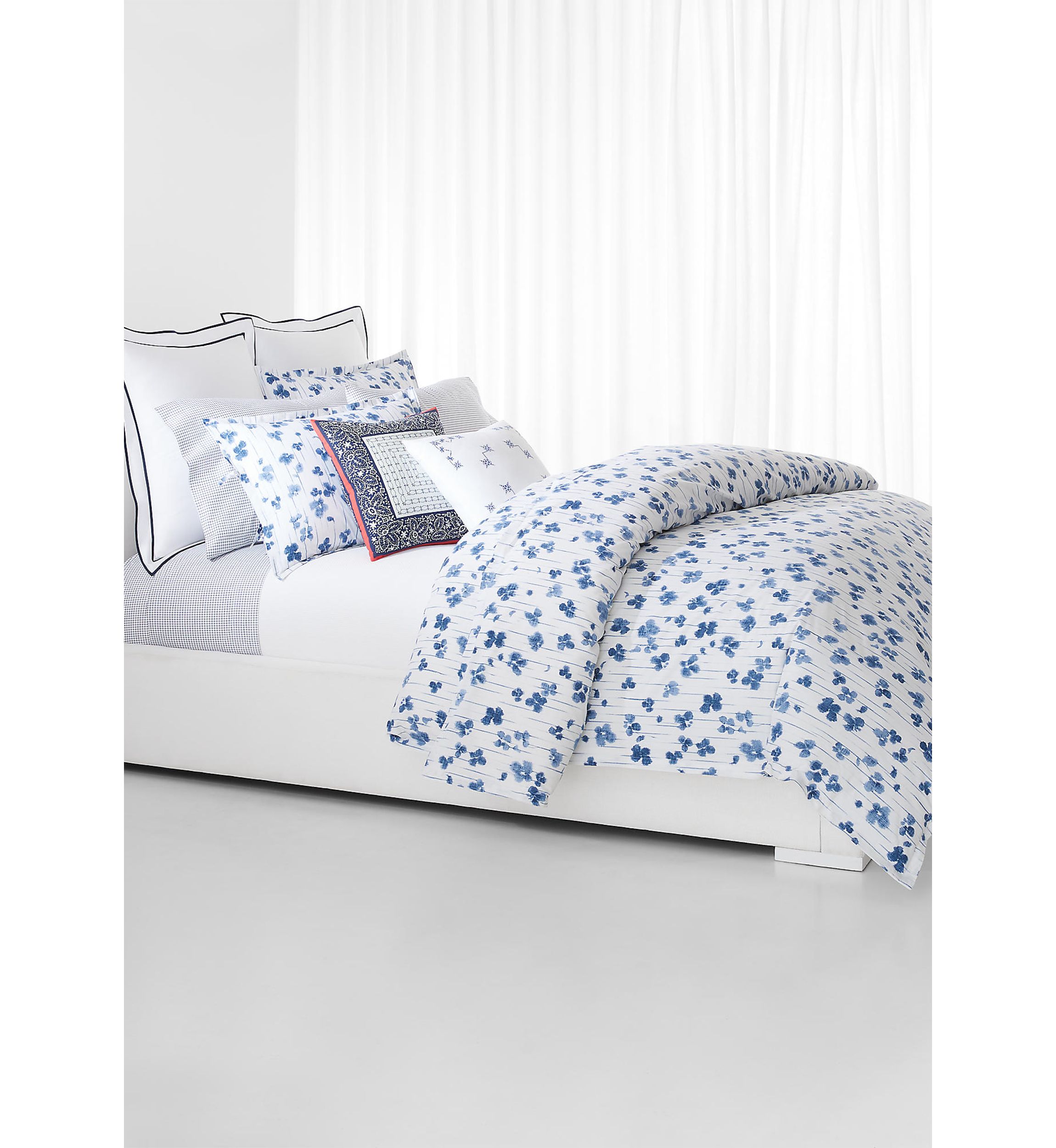 Anya Floral Comforter Set