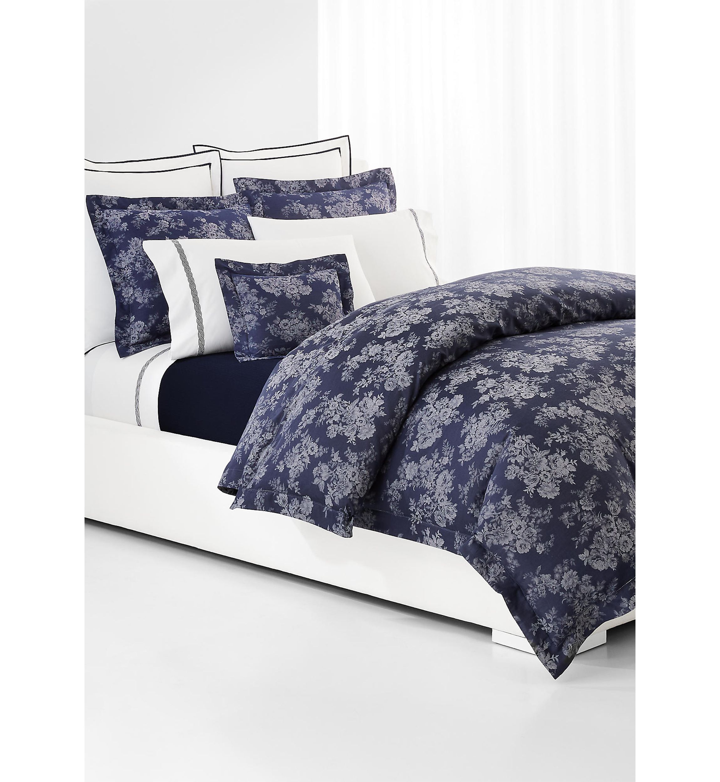 Mya Duvet Cover