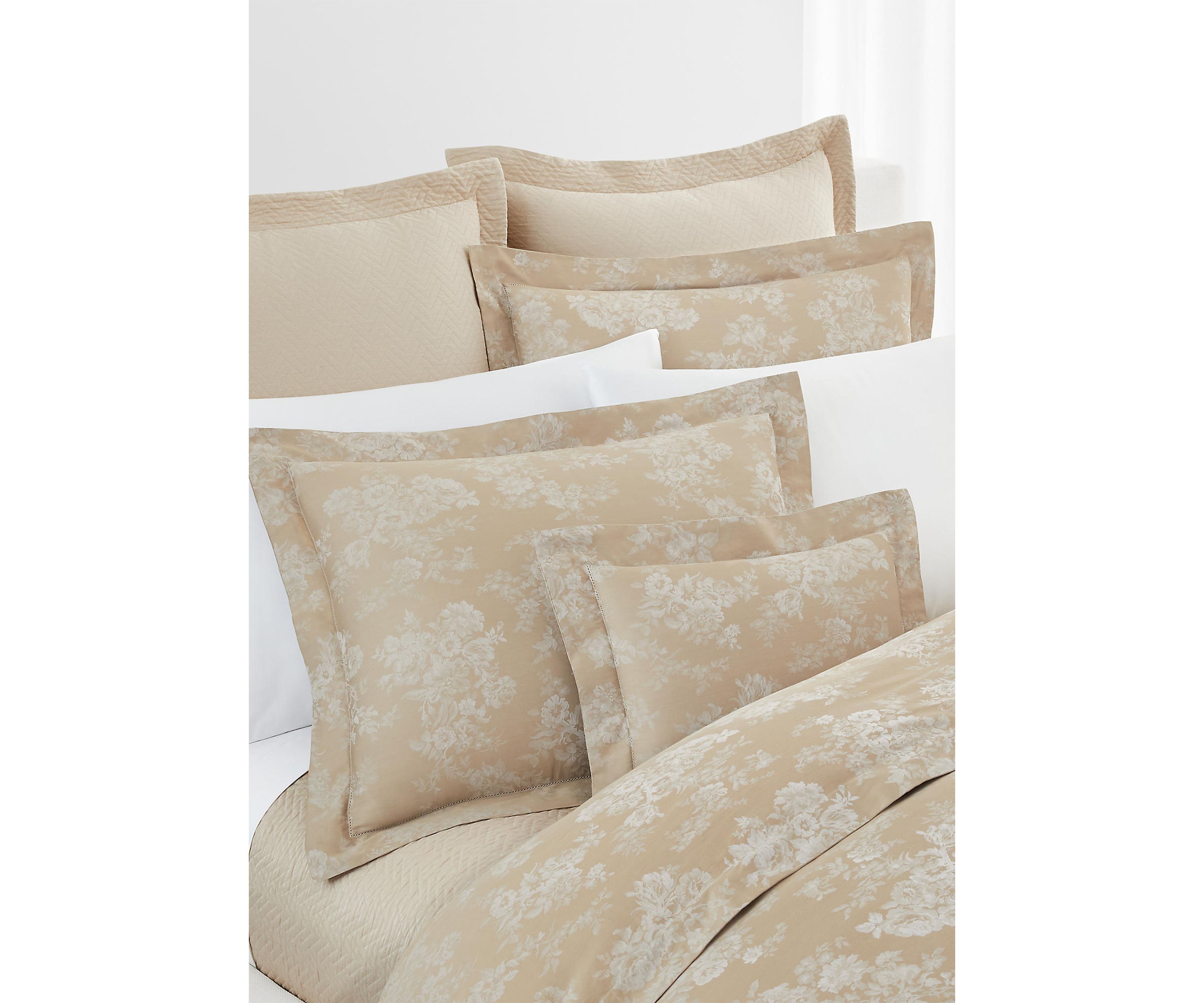 Mya Duvet Cover