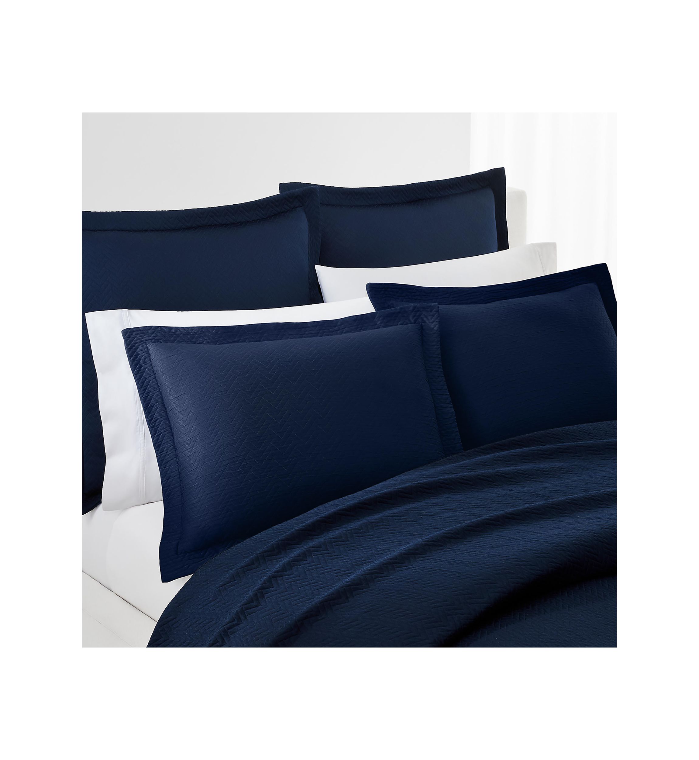 Kaia Matelassé Coverlet