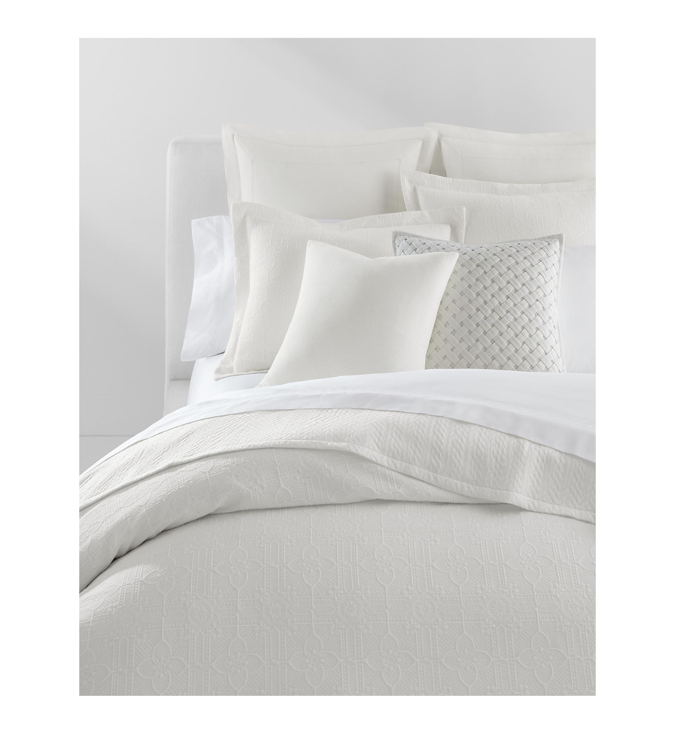 Sascha Comforter Set