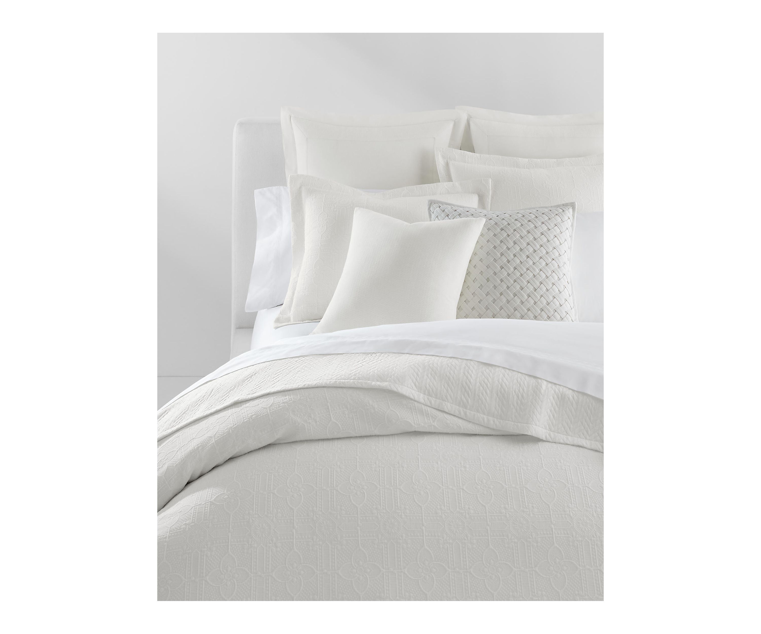 Sascha Comforter Set