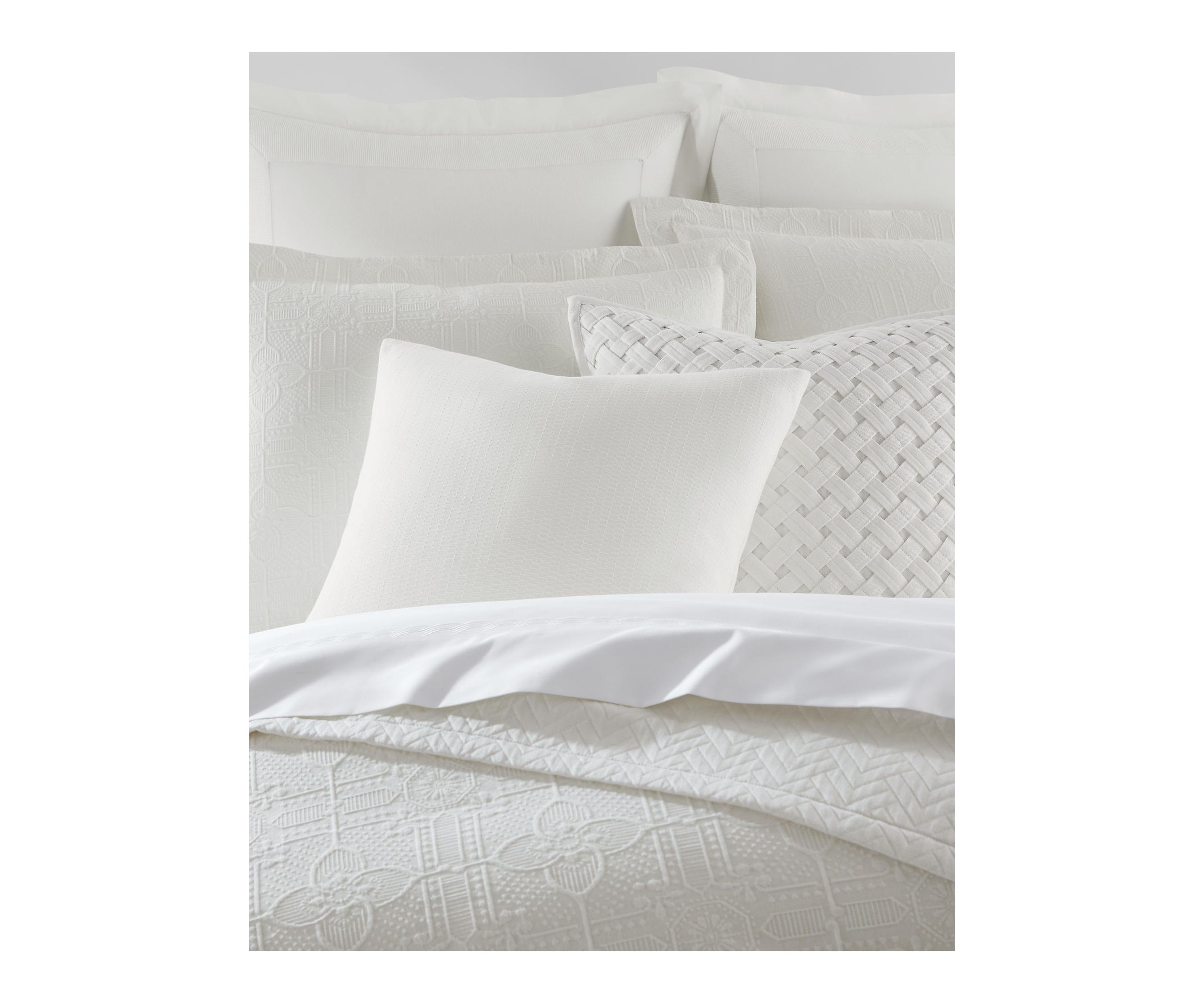 Sascha Comforter Set
