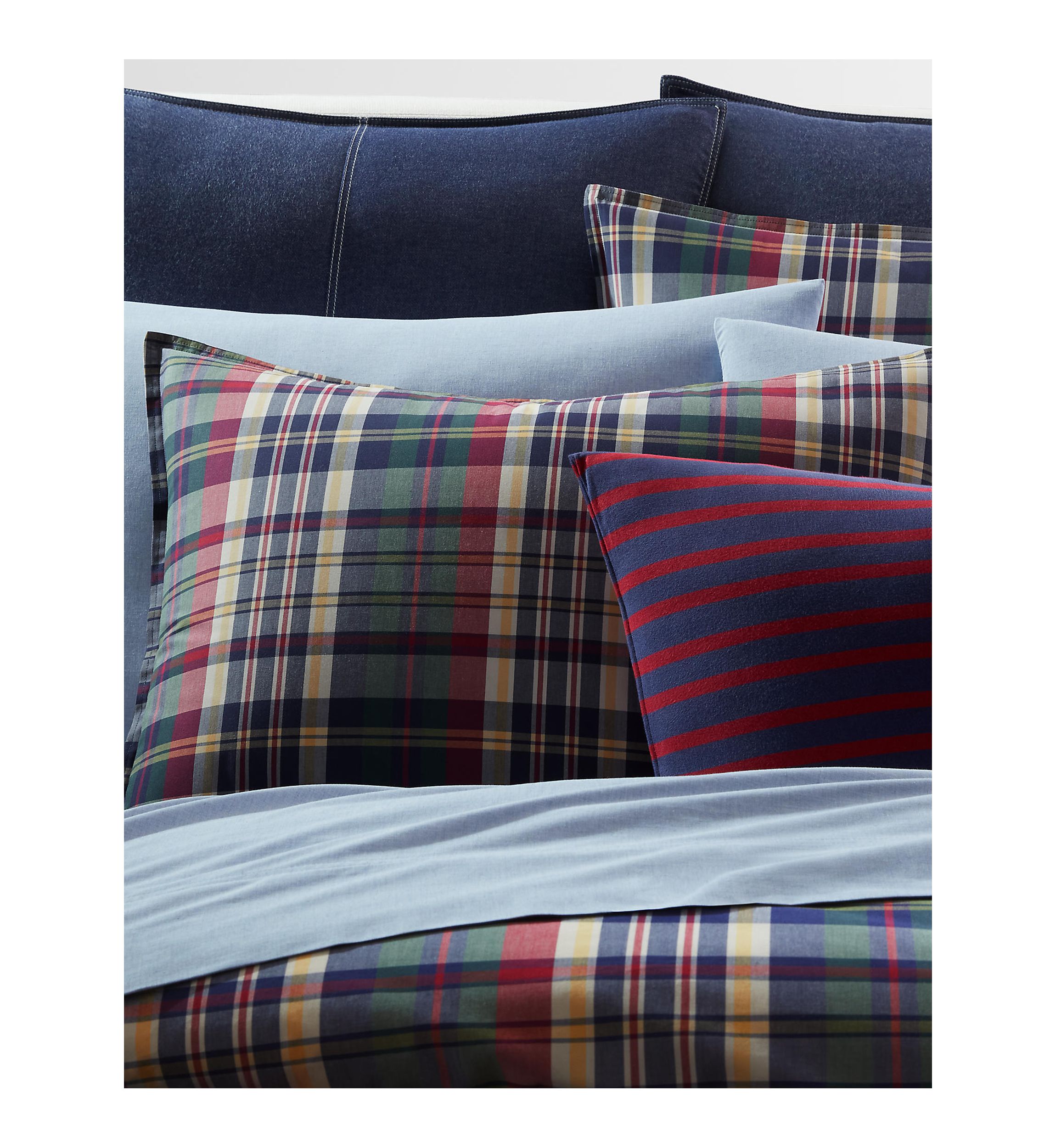 Wilson Comforter Set