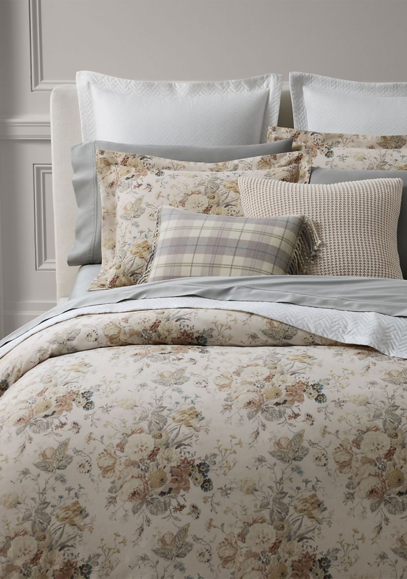 Gwynne Comforter Set