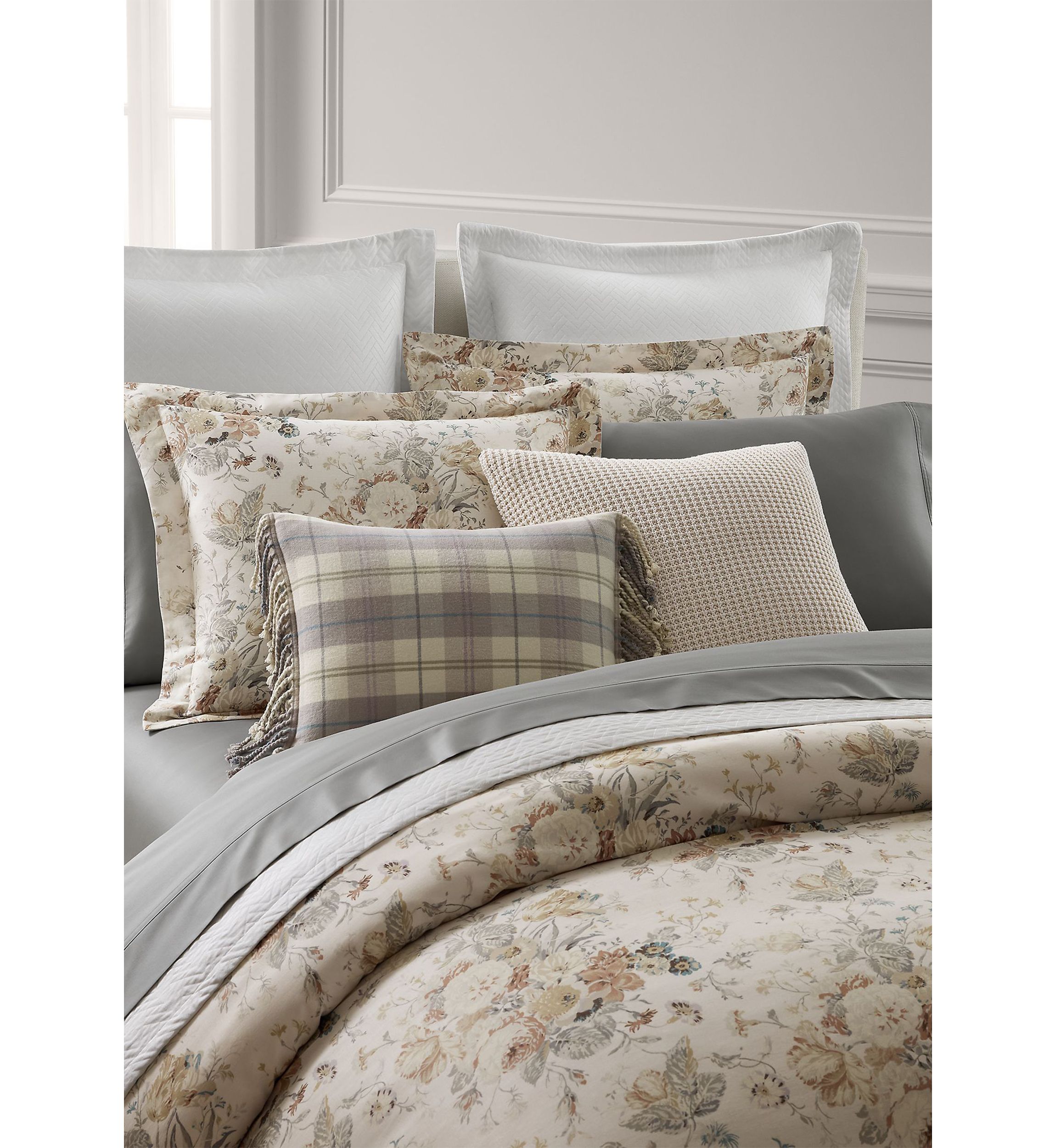 Gwynne Comforter Set