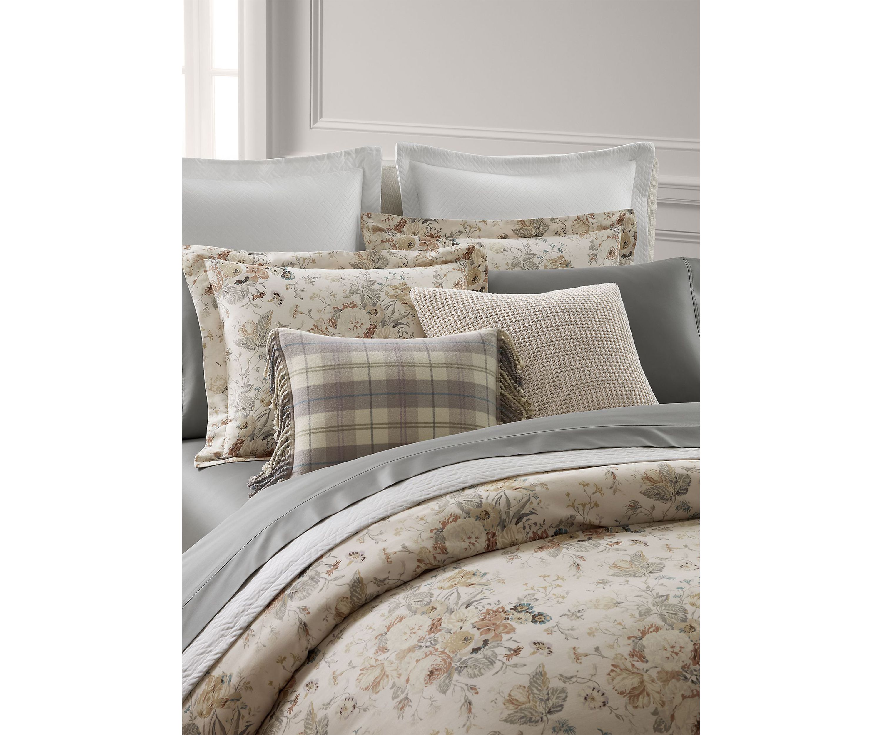 Gwynne Comforter Set
