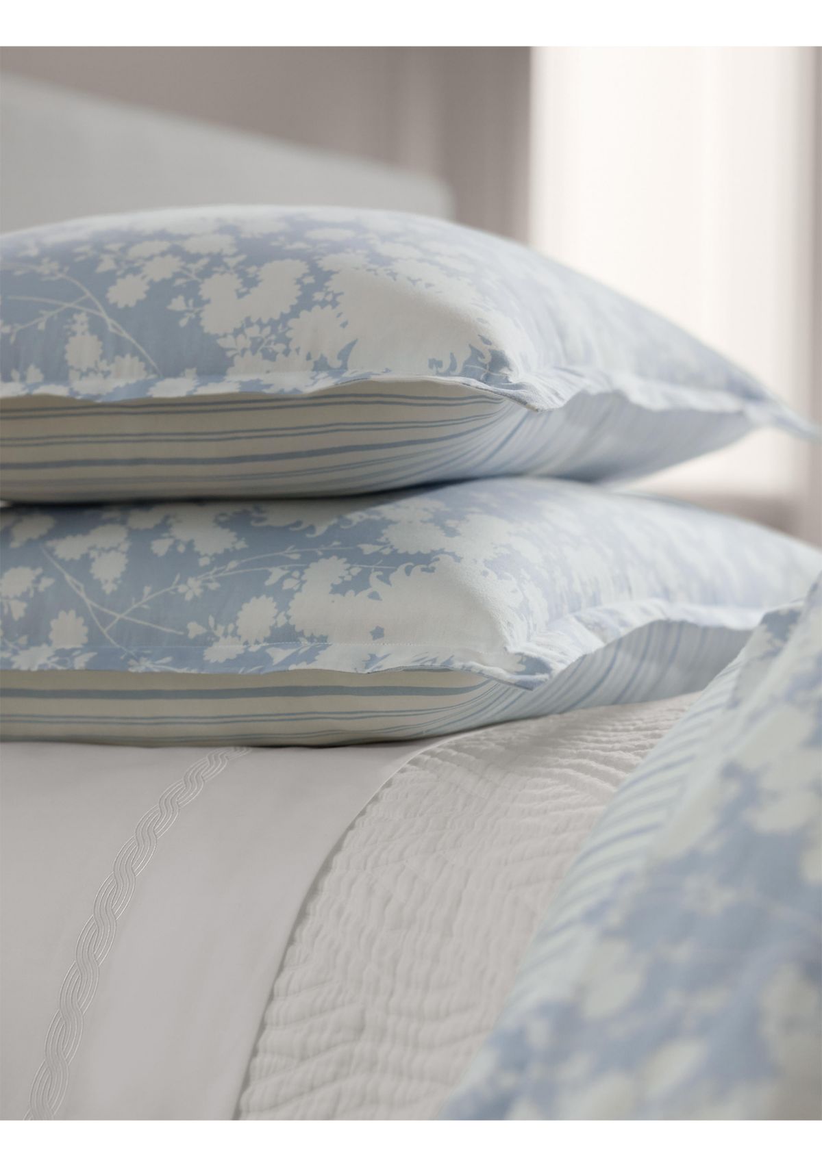 Alice Floral Cotton Sateen King Comforter Set