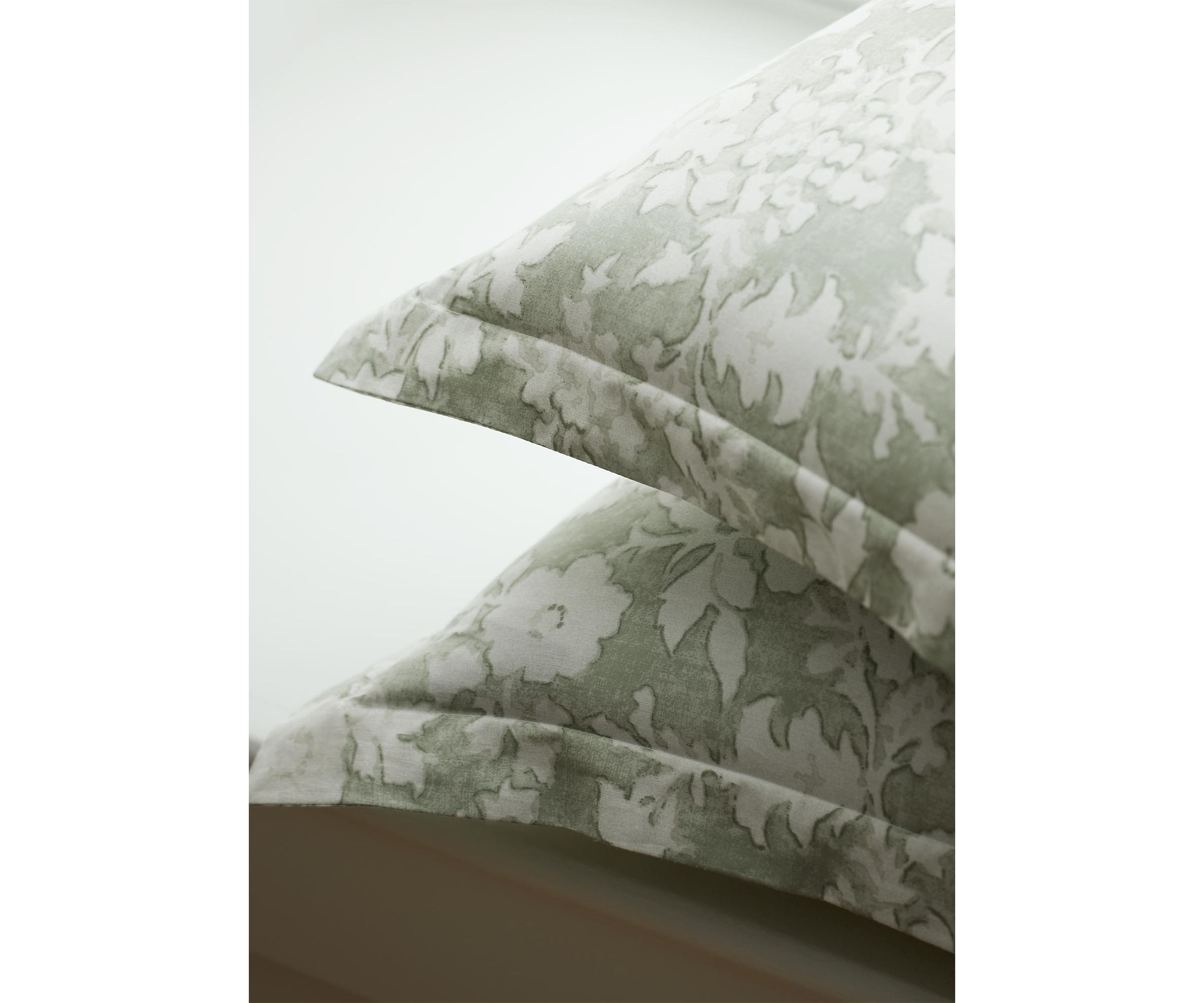 Heather Reversible Comforter Set