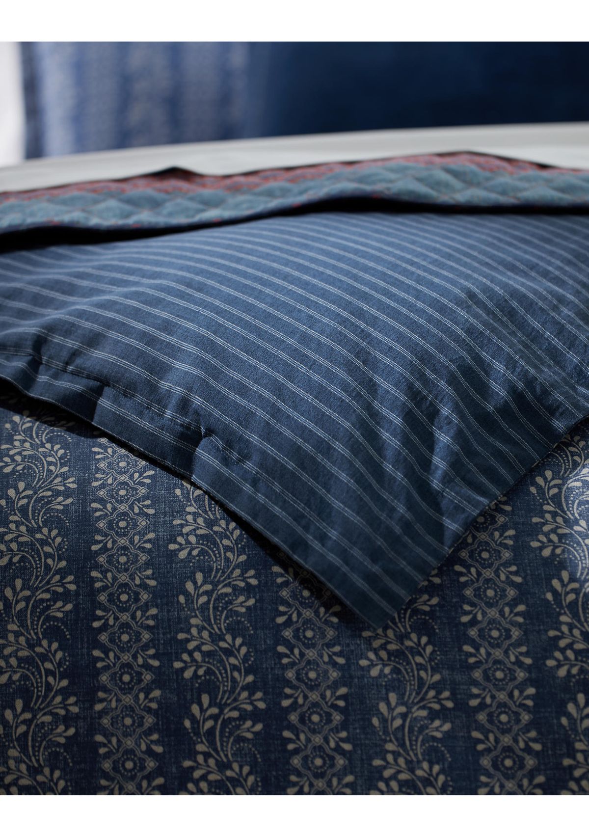 Gena Soft Cotton Reversible Duvet Cover Set