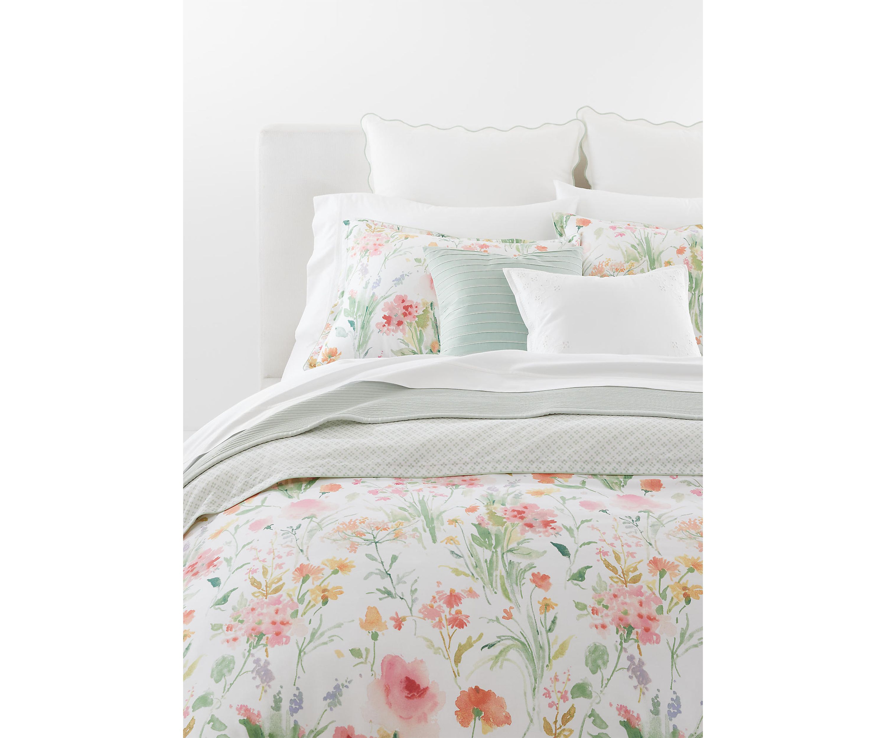 Marguerite Embroidery Throw Pillow