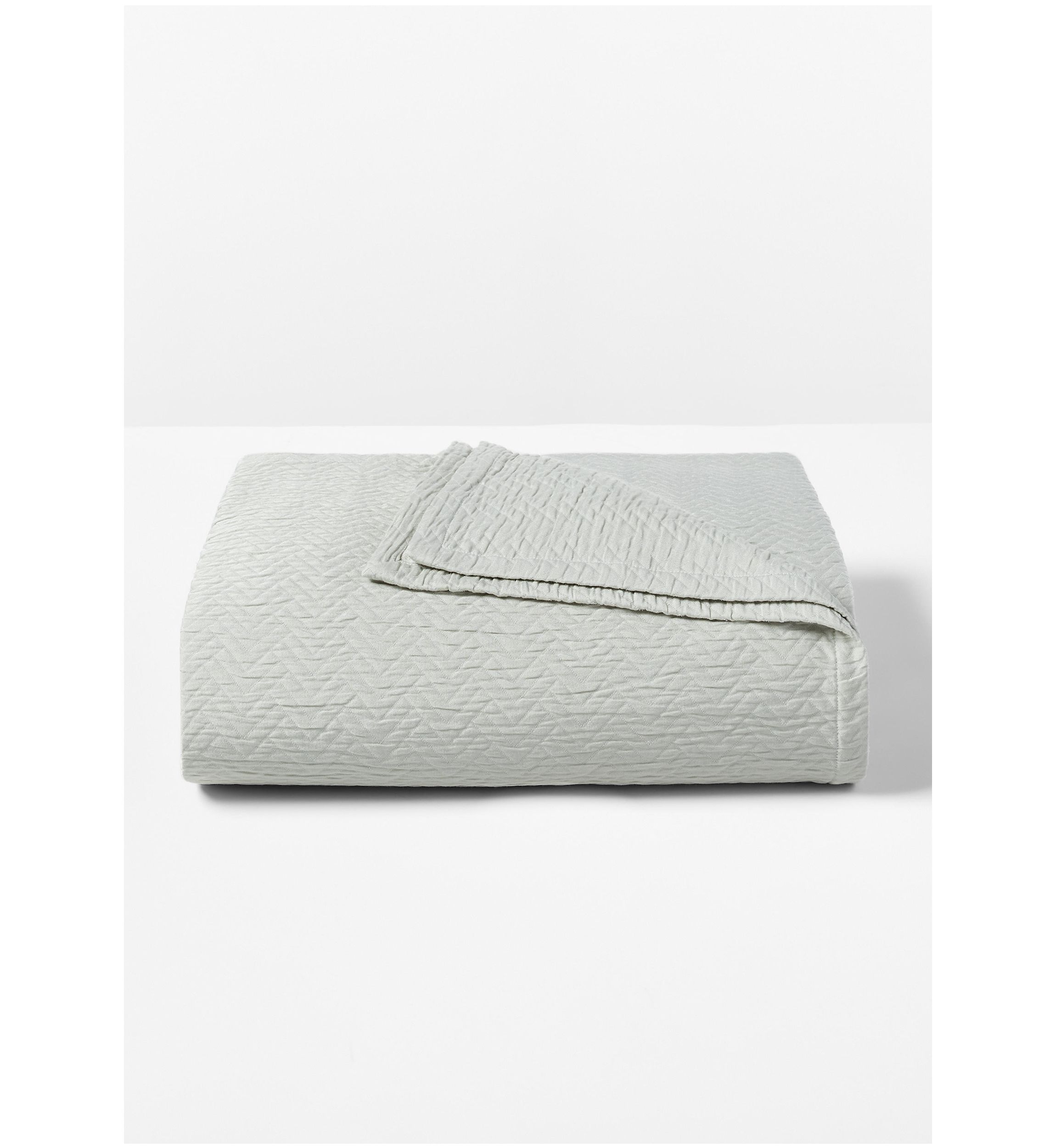 Kaia Matelassé Coverlet