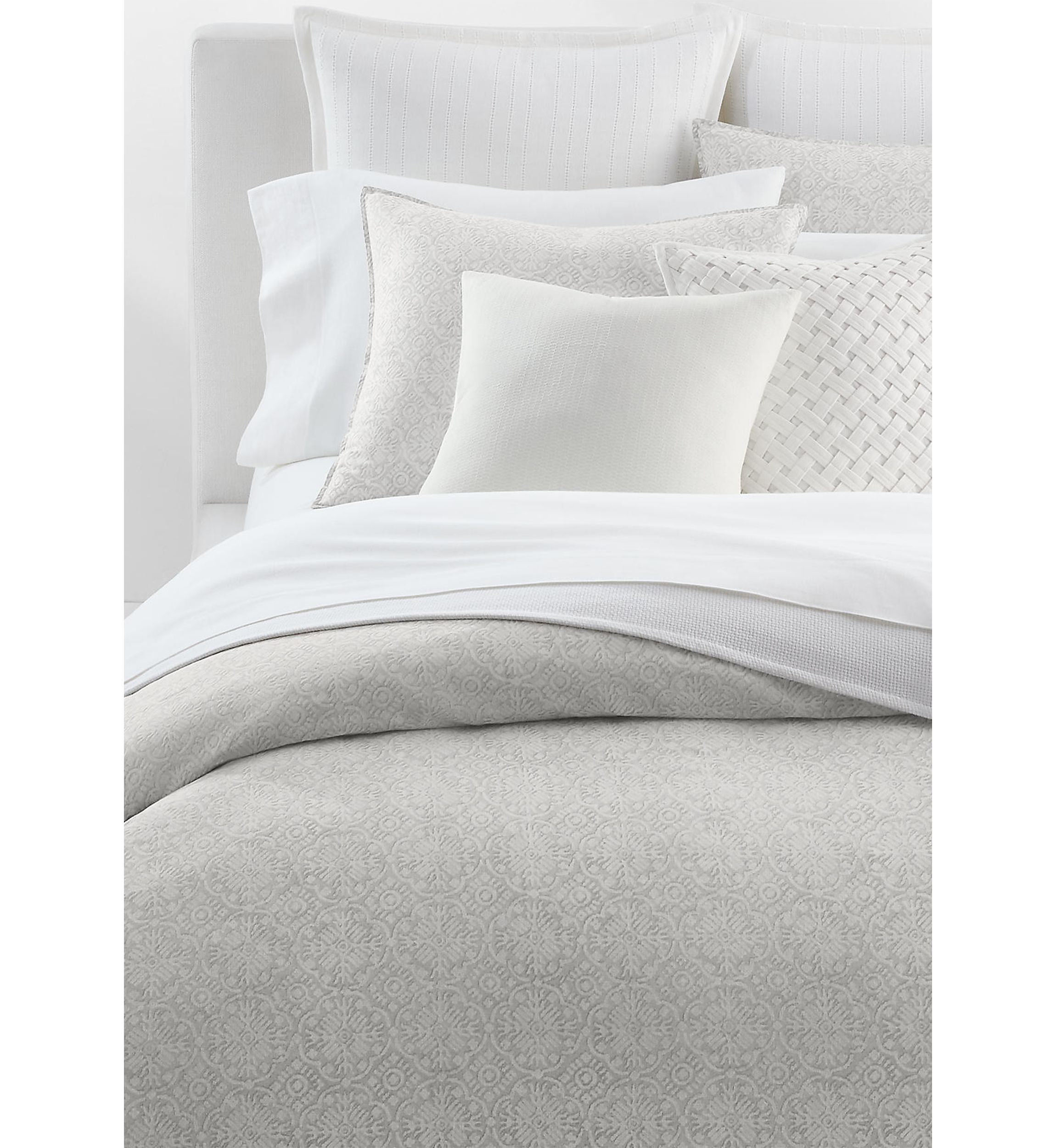 Emilia Comforter Set