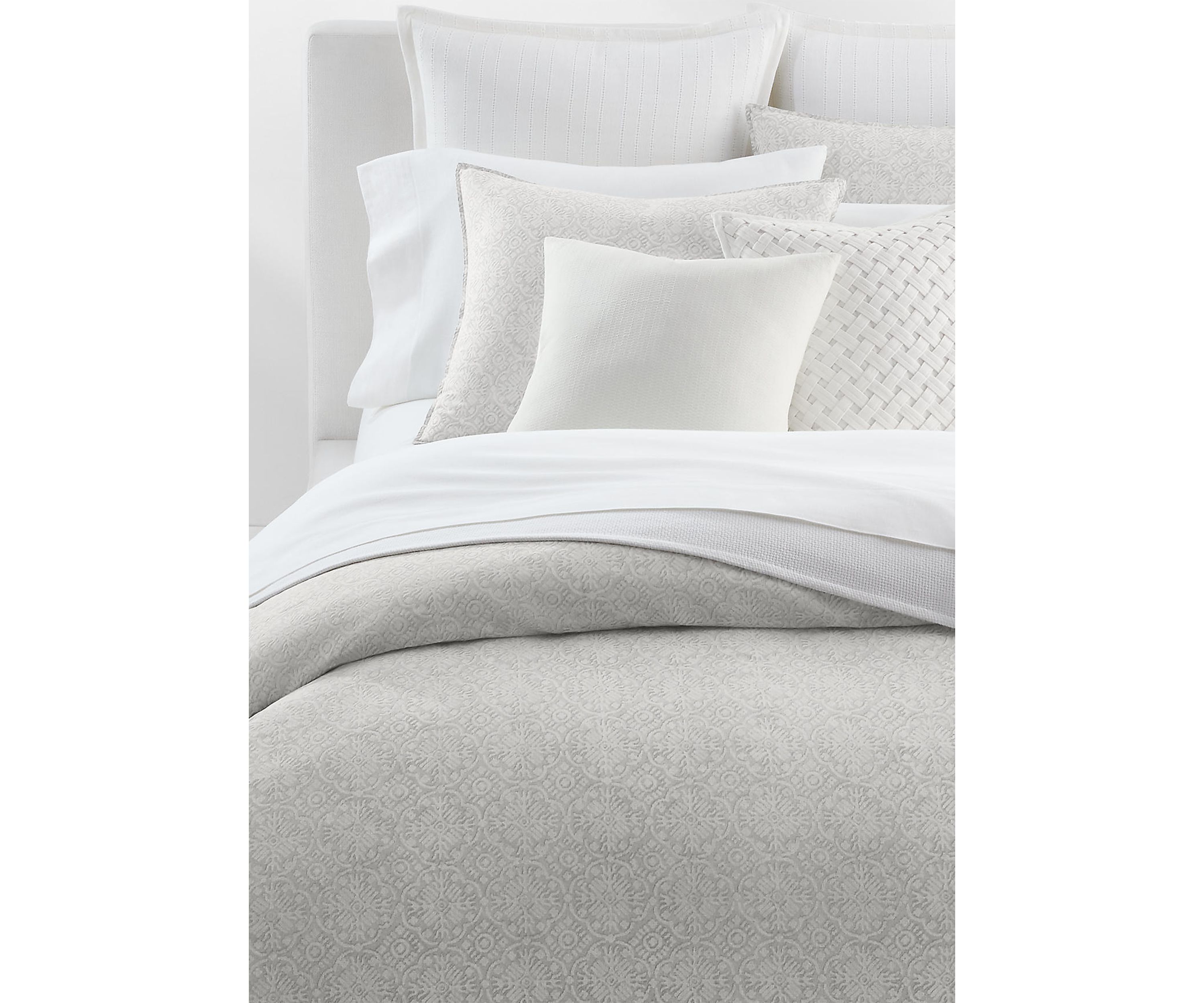 Emilia Comforter Set
