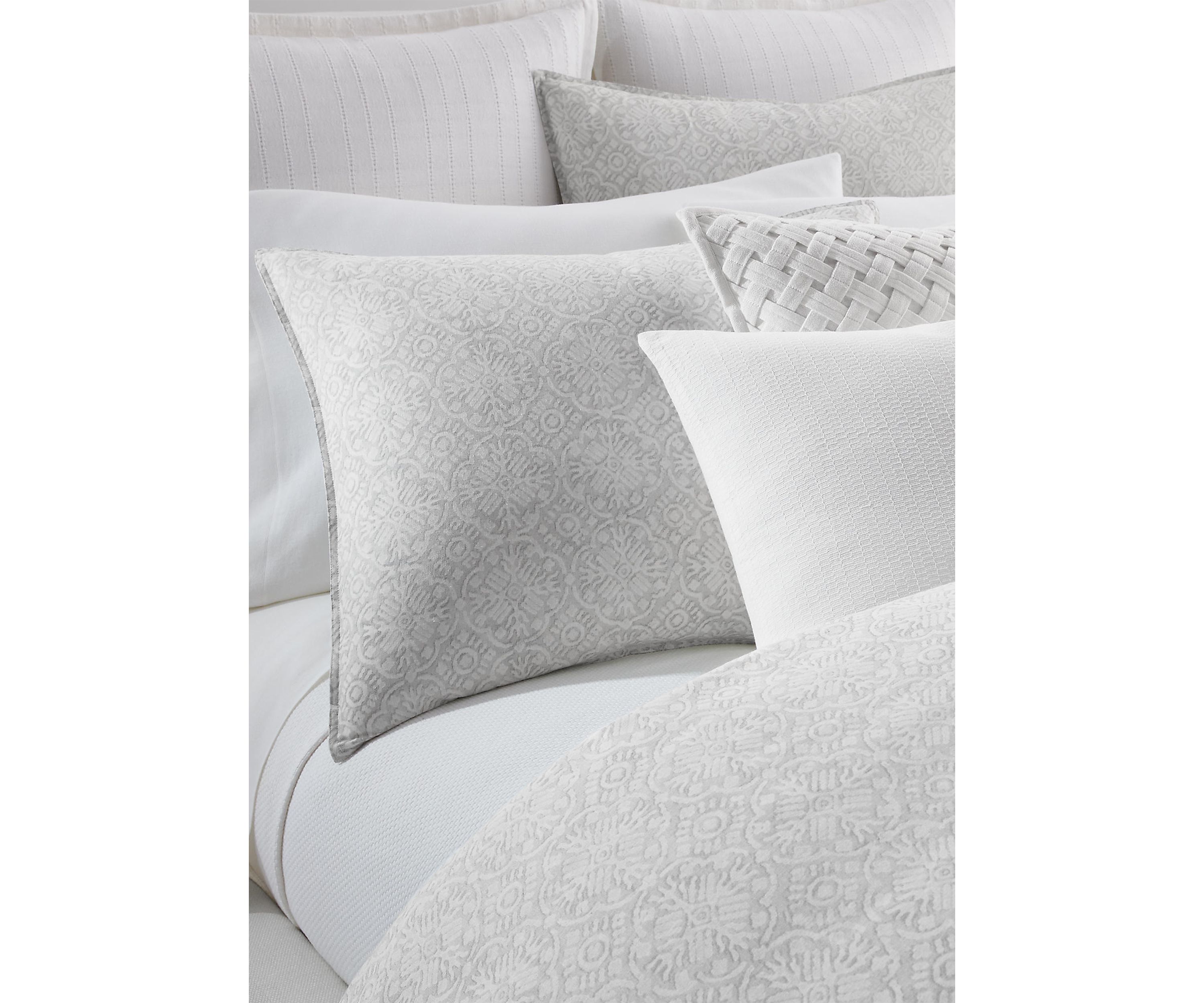 Emilia Comforter Set