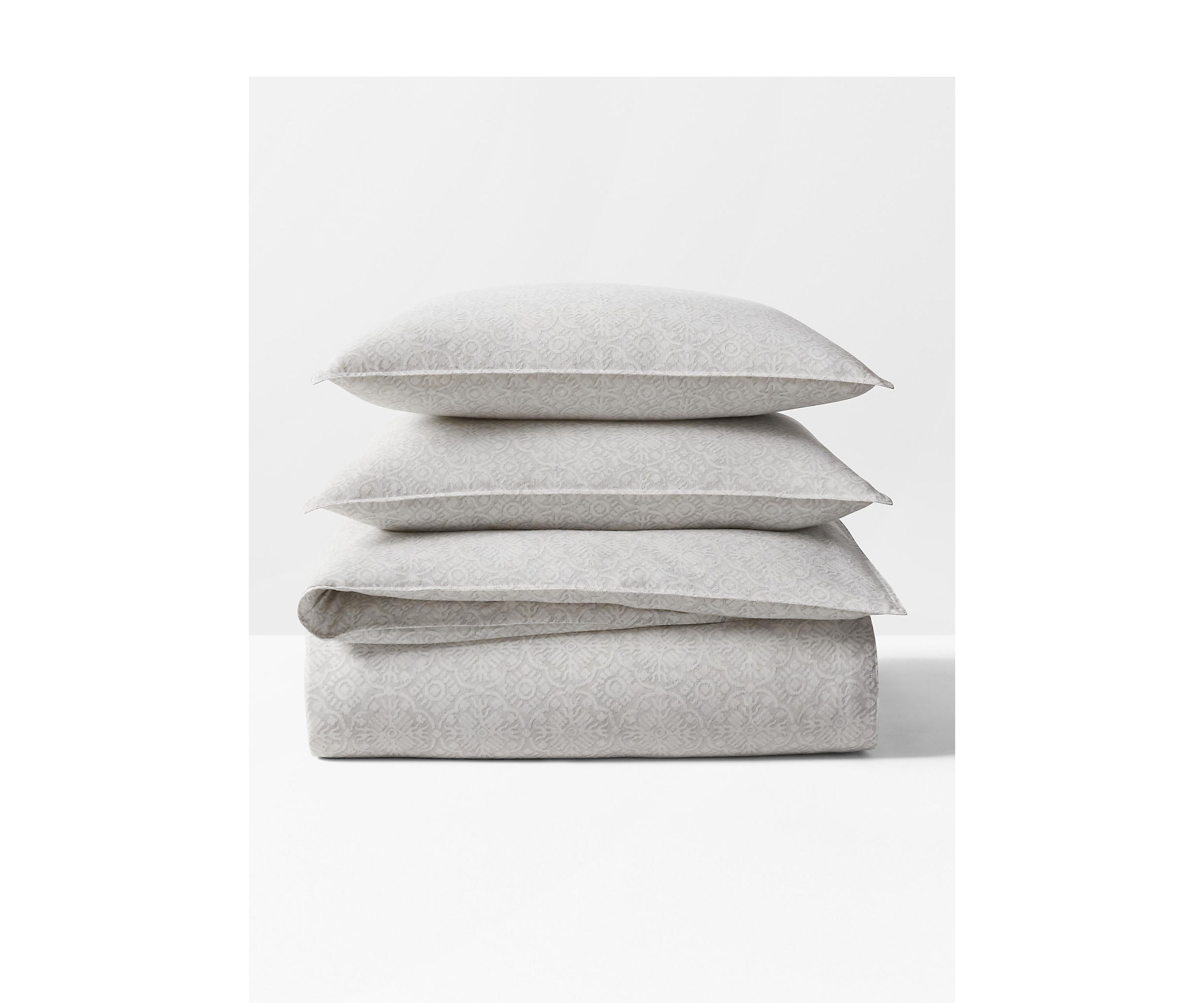Emilia Comforter Set