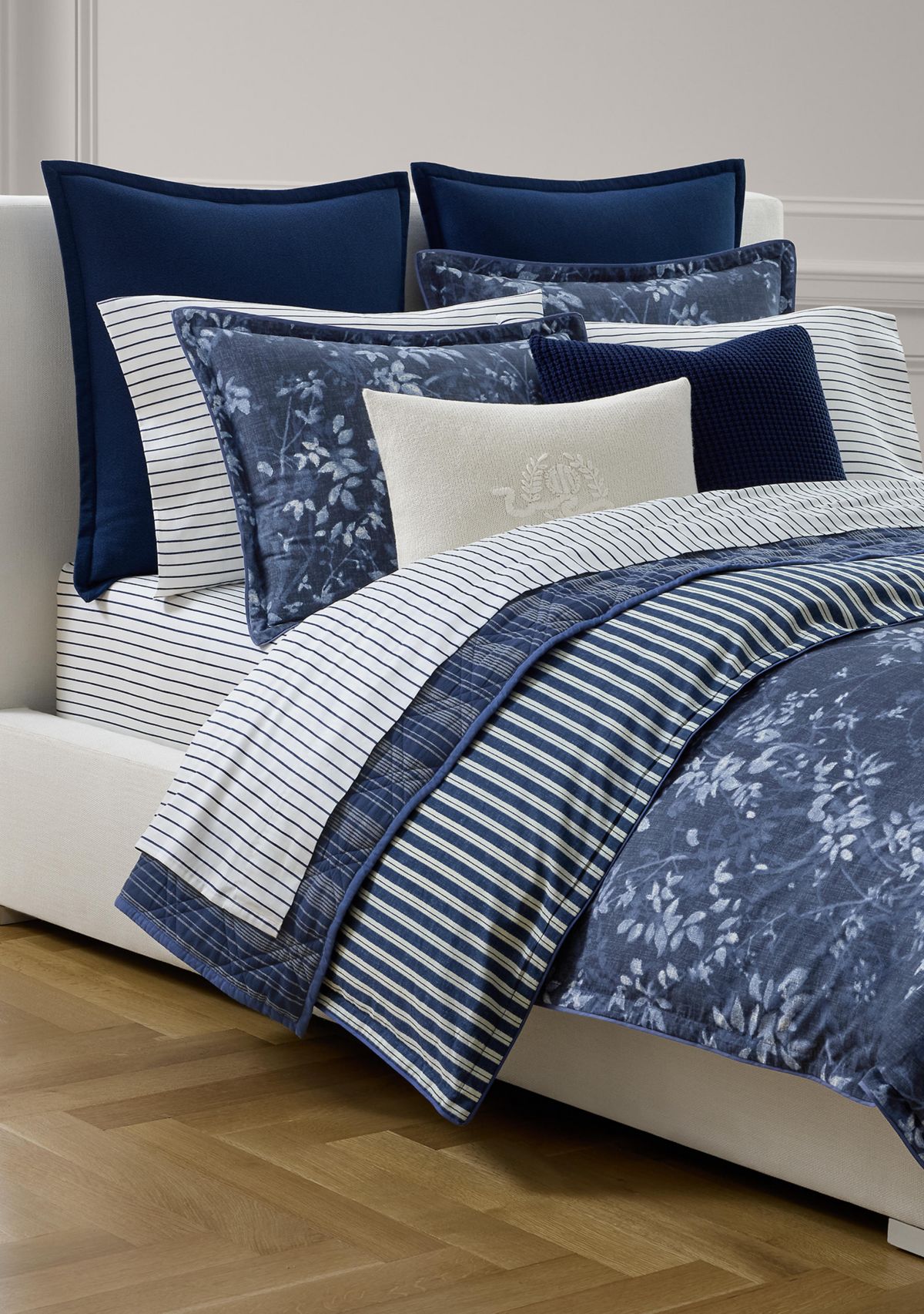 Caterina Comforter Set