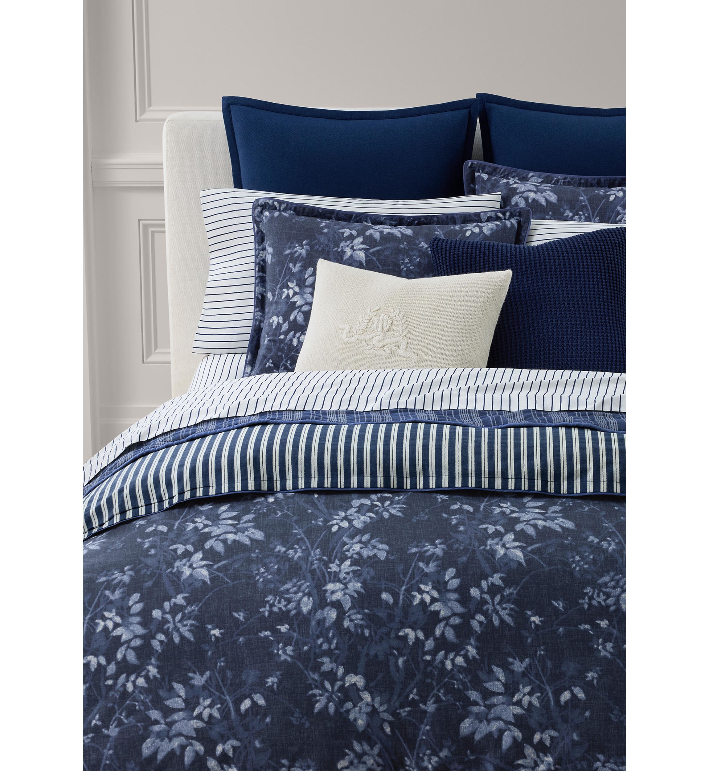 Caterina Comforter Set