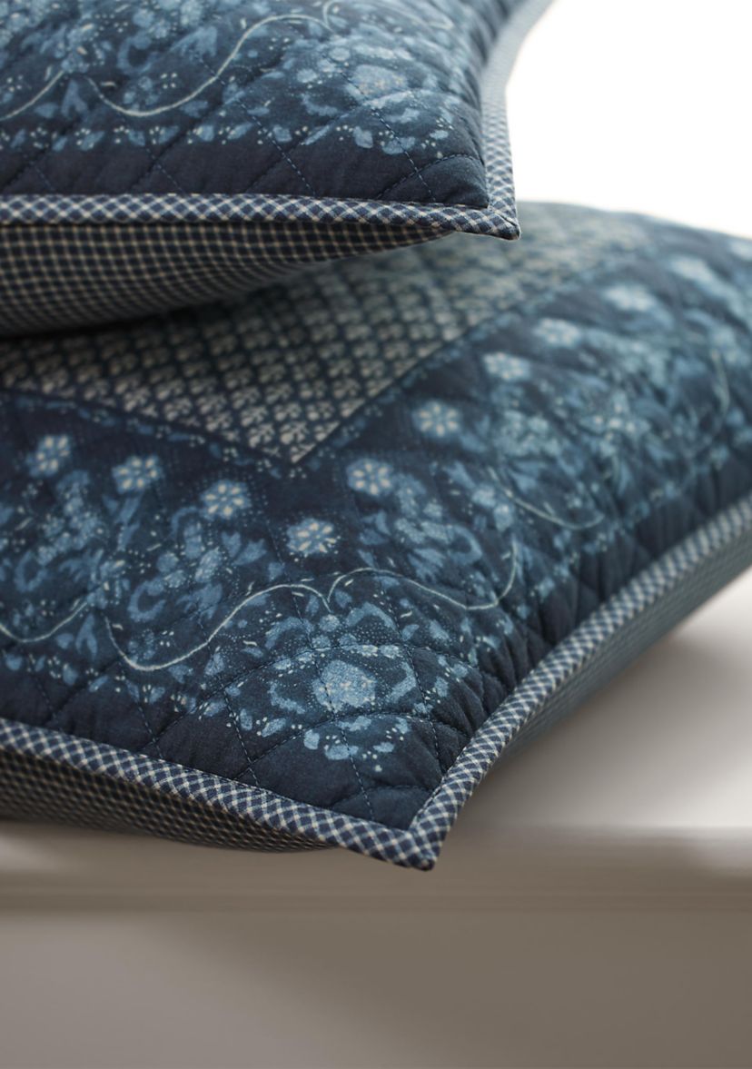 Becket Diamond-Stitched Cotton Quilt