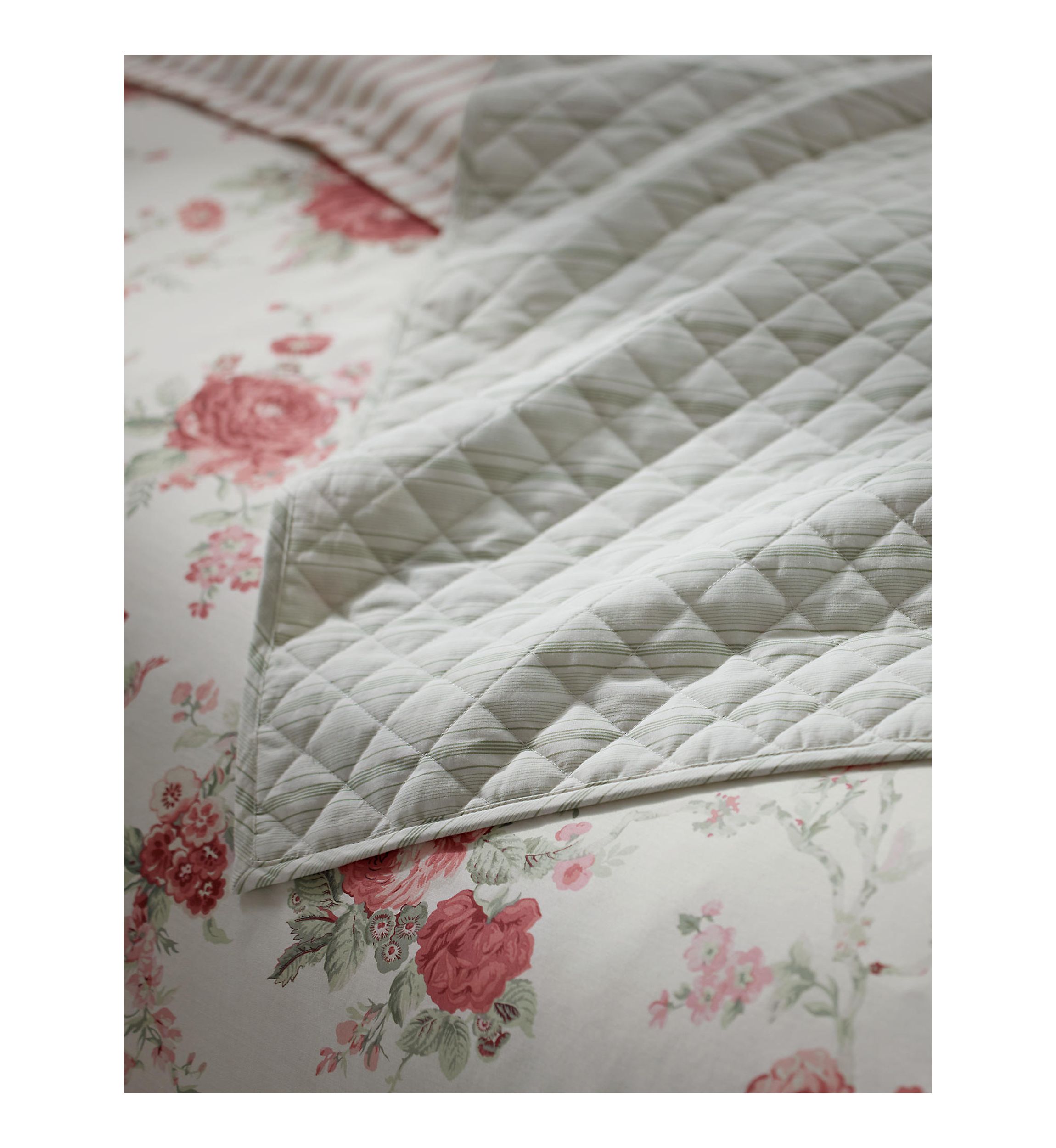 Maren Cotton Diamond-Stitch Quilt