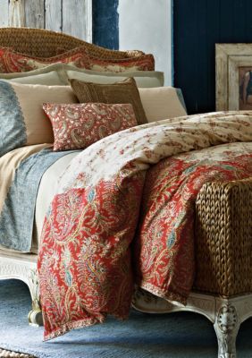 Ada Bedding Collection