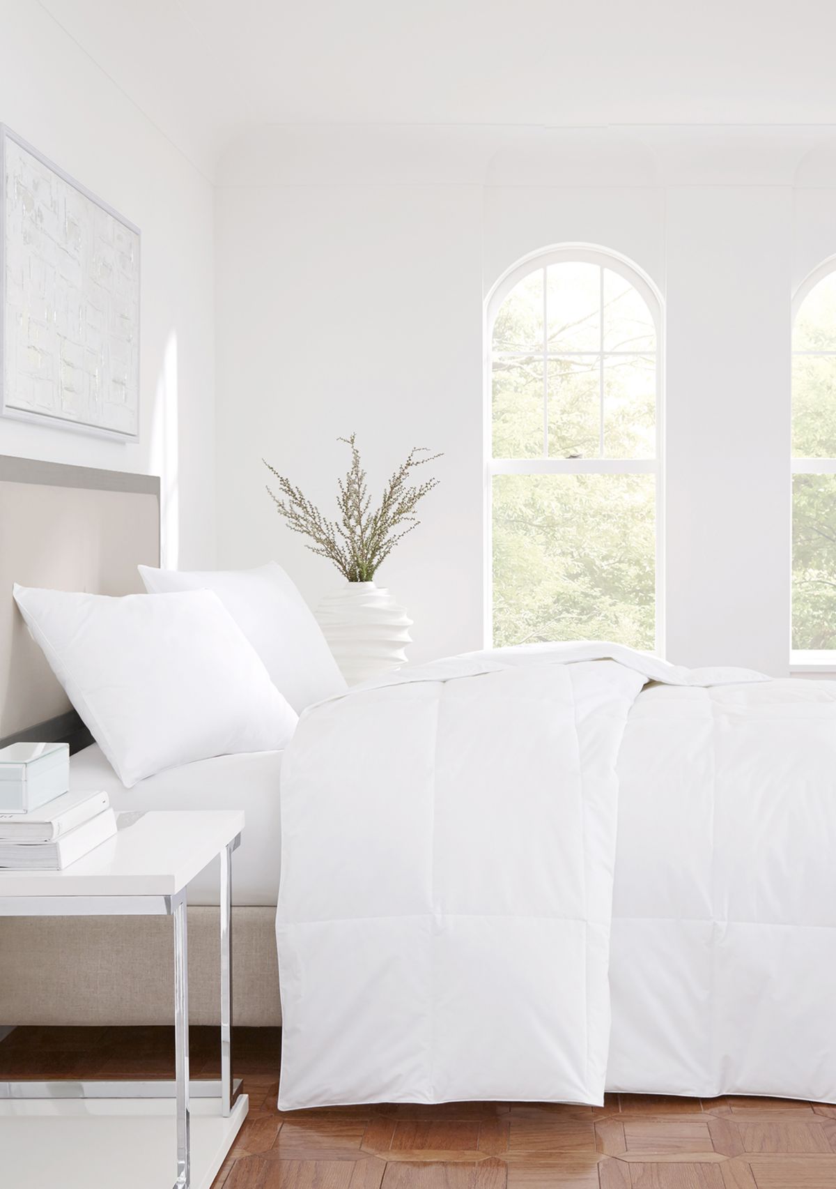 Royalty Down White Down Lightweight Comforter