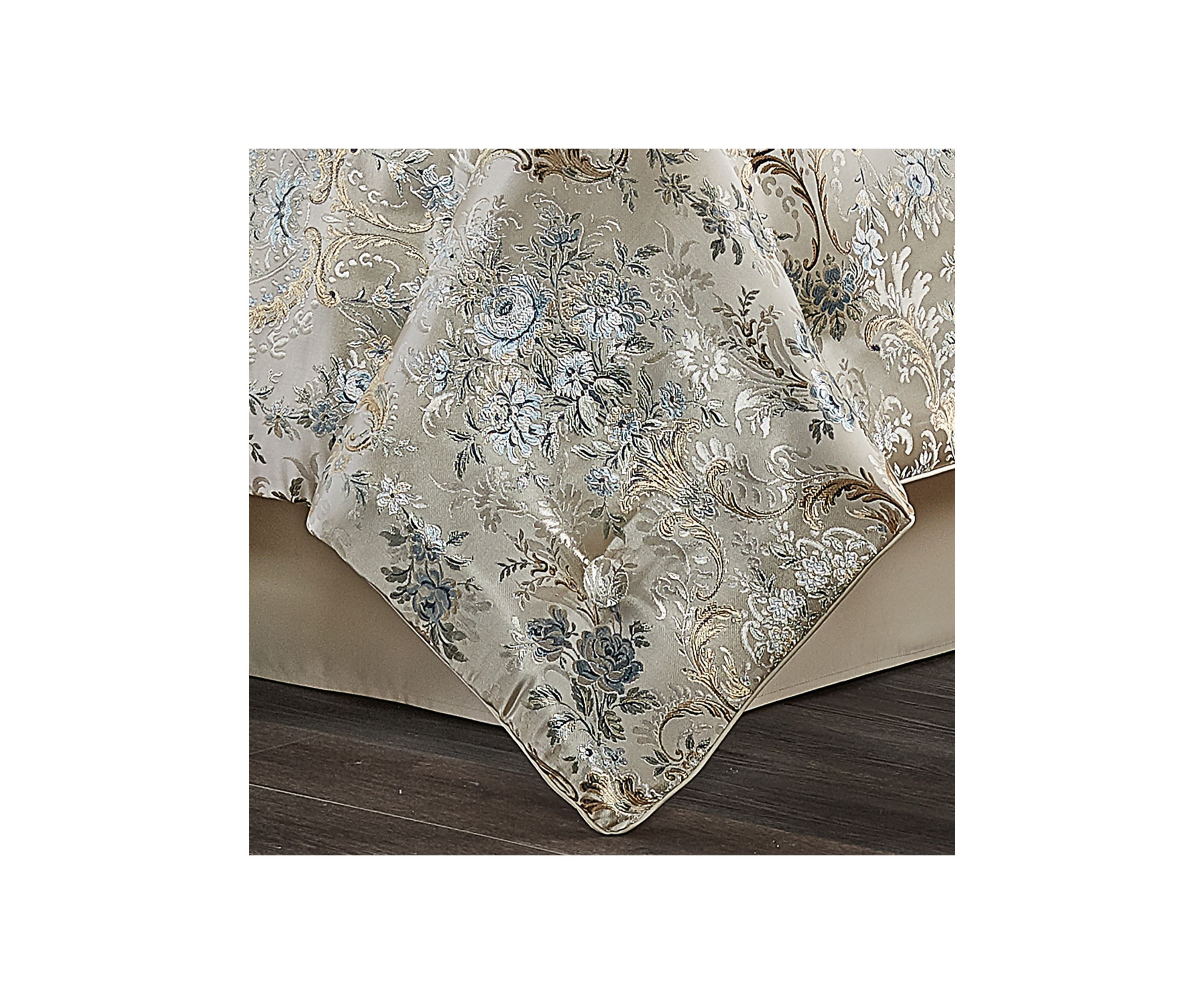 Jacqueline 4pc. Comforter Set