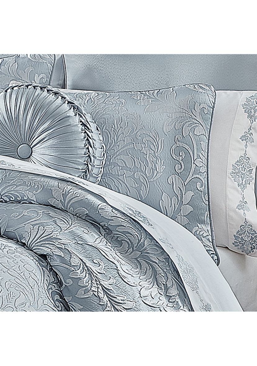 Malita 4pc. Comforter Set