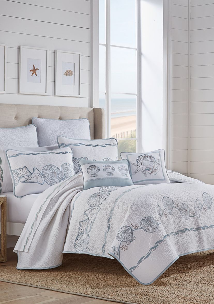 Water Front 3pc. Quilt Set