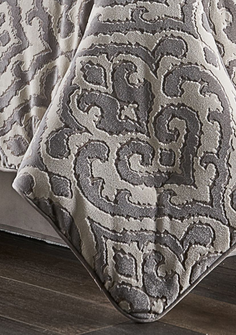 Belvedere 4pc. Comforter Set