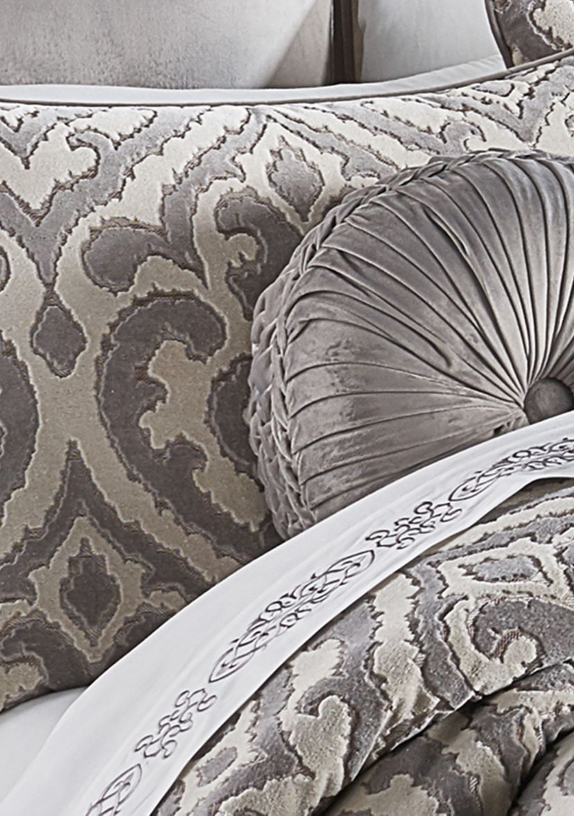 Belvedere 4pc. Comforter Set