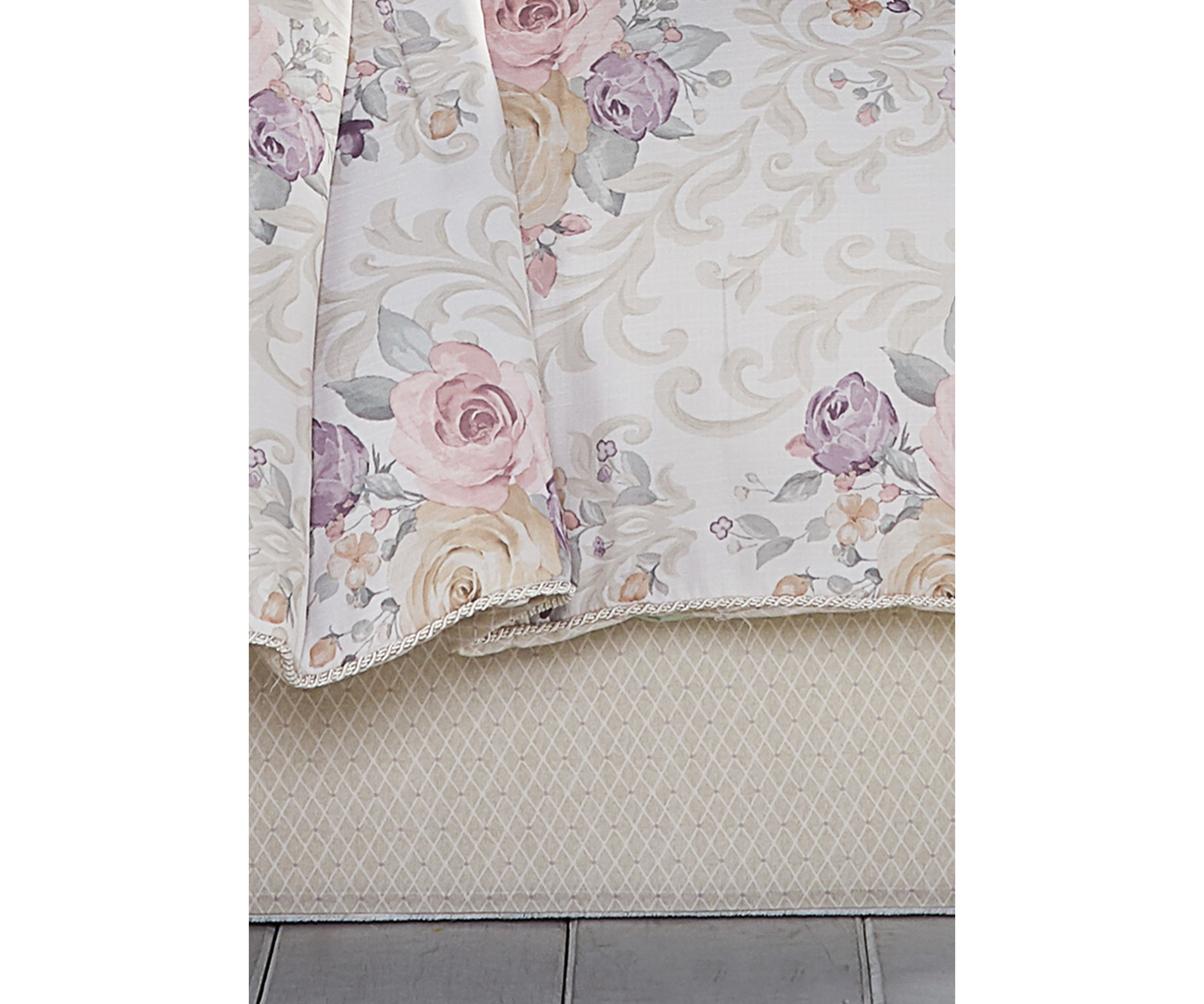 Chardonnay 4pc. Comforter Set