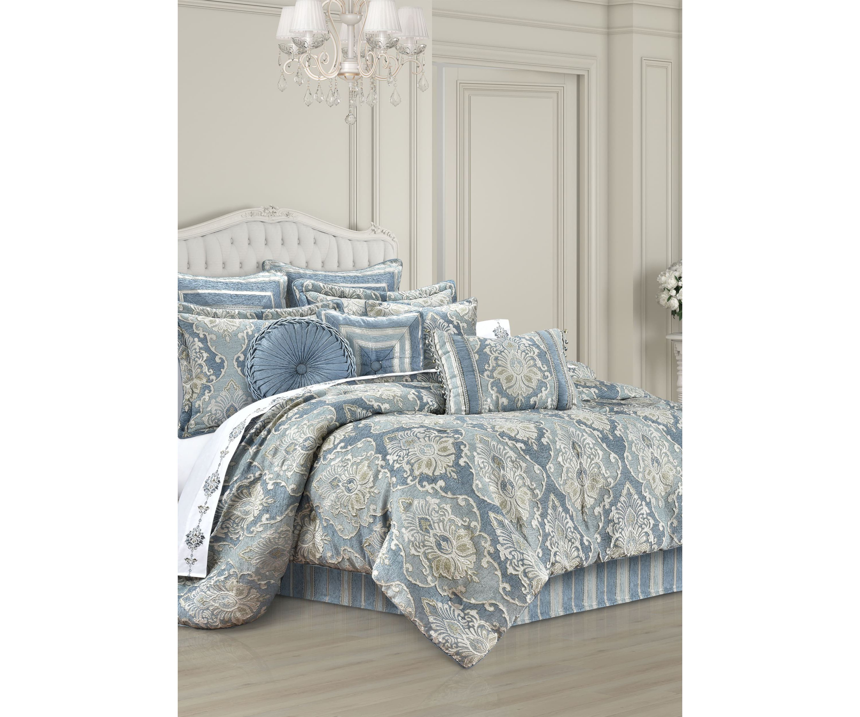 Celtic 4pc. Comforter Set