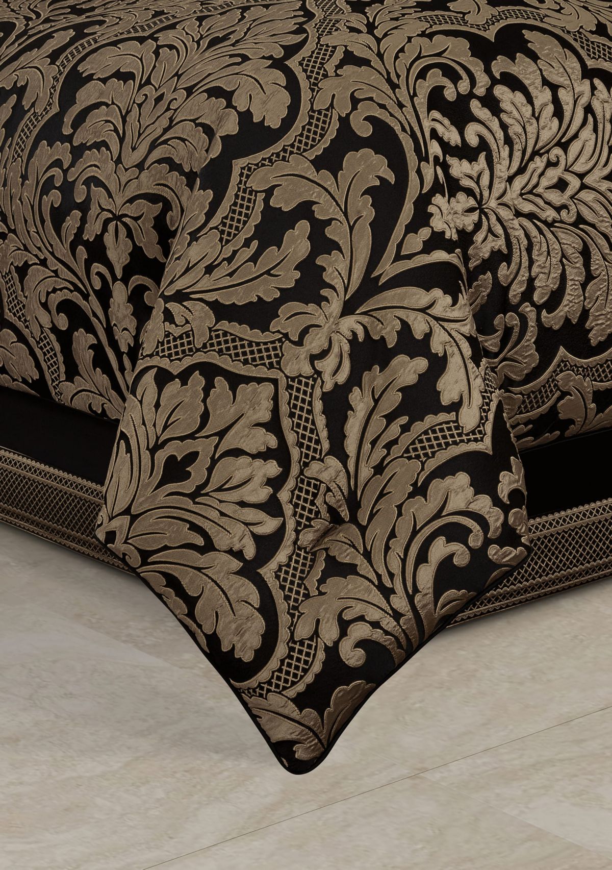 Brunello 4pc. Comforter Set