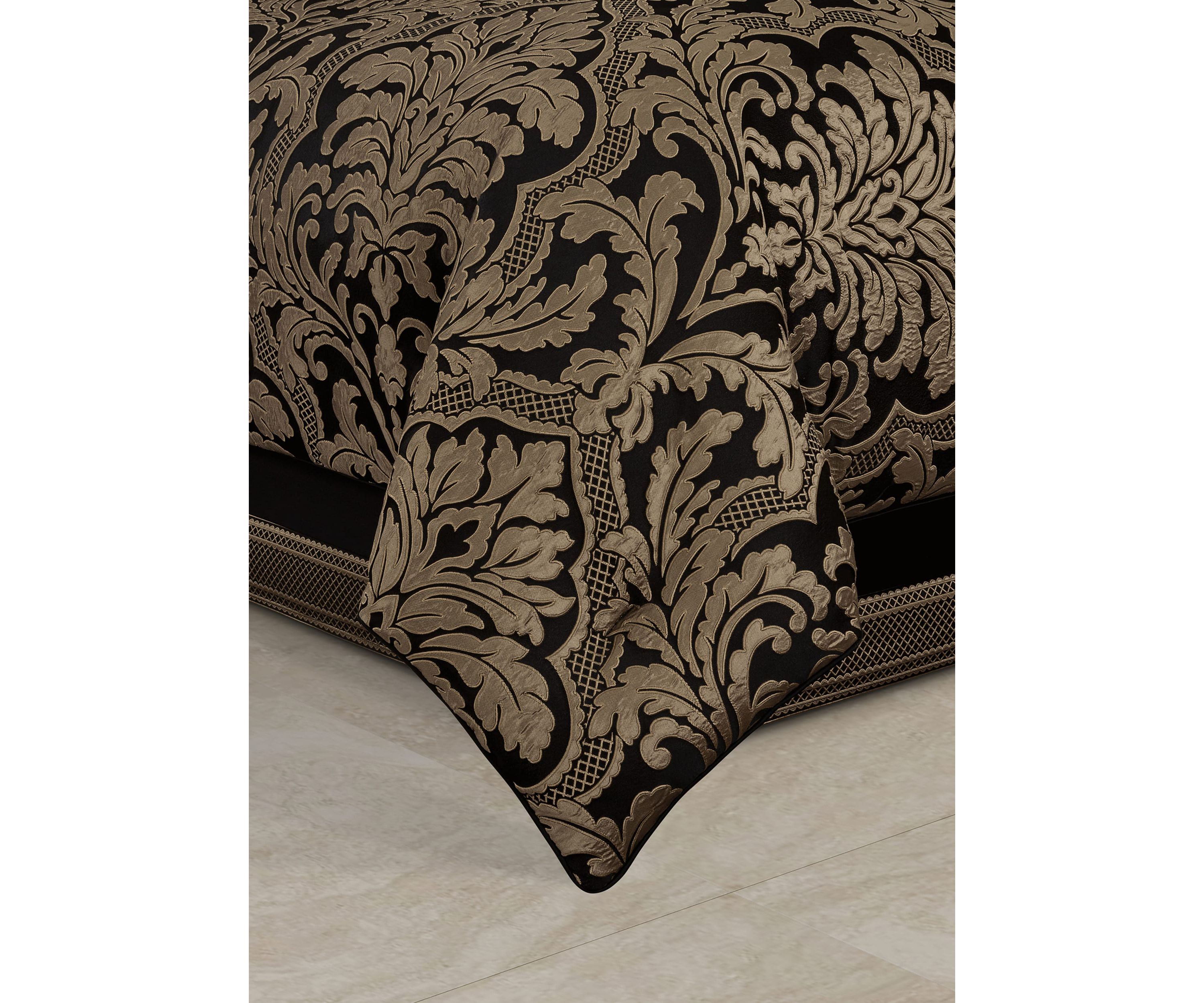 Brunello 4pc. Comforter Set