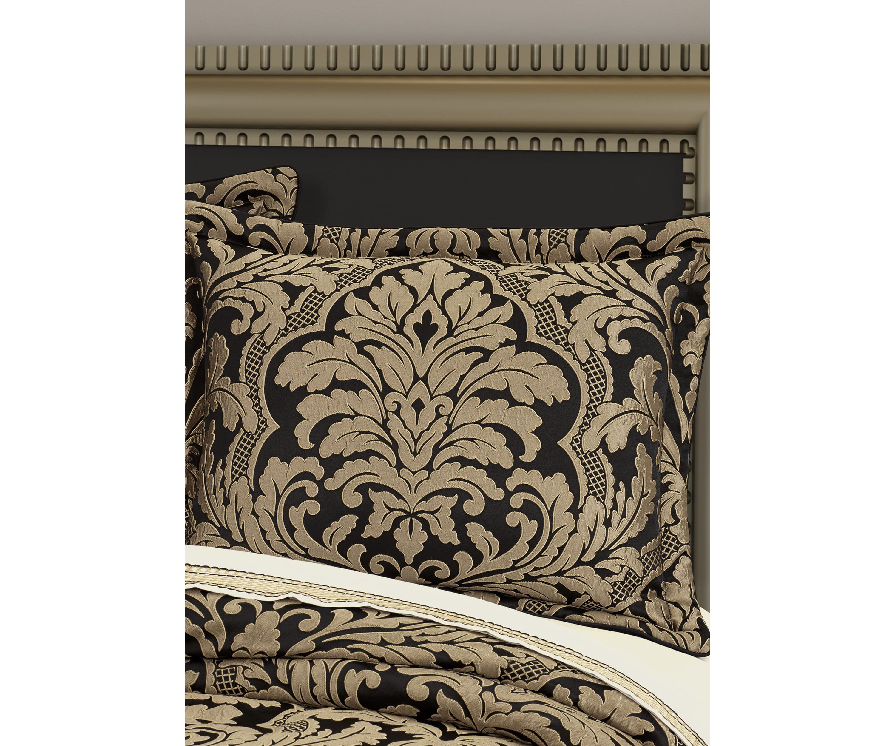 Brunello 4pc. Comforter Set