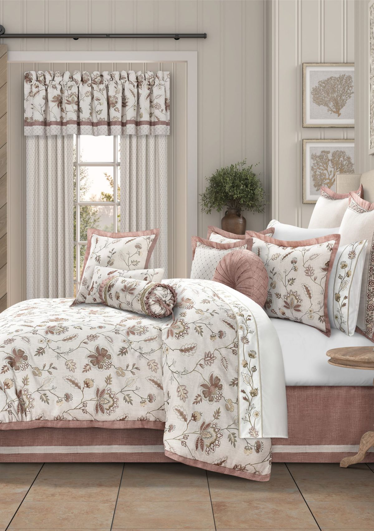 Santa Rosa 4pc. Comforter Set