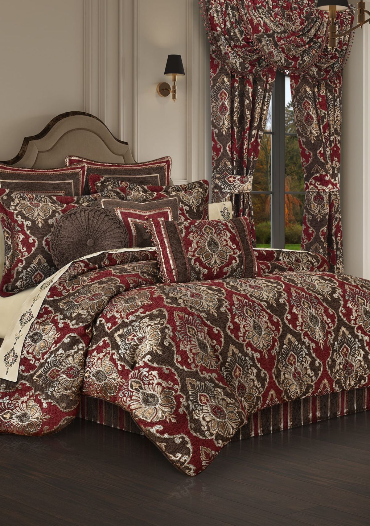 Cerino 4pc. Comforter Set