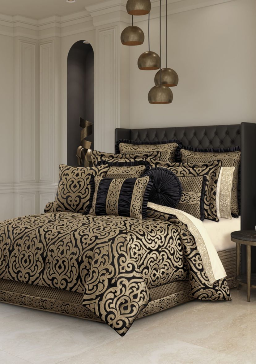 Bolero 4pc. Comforter Set