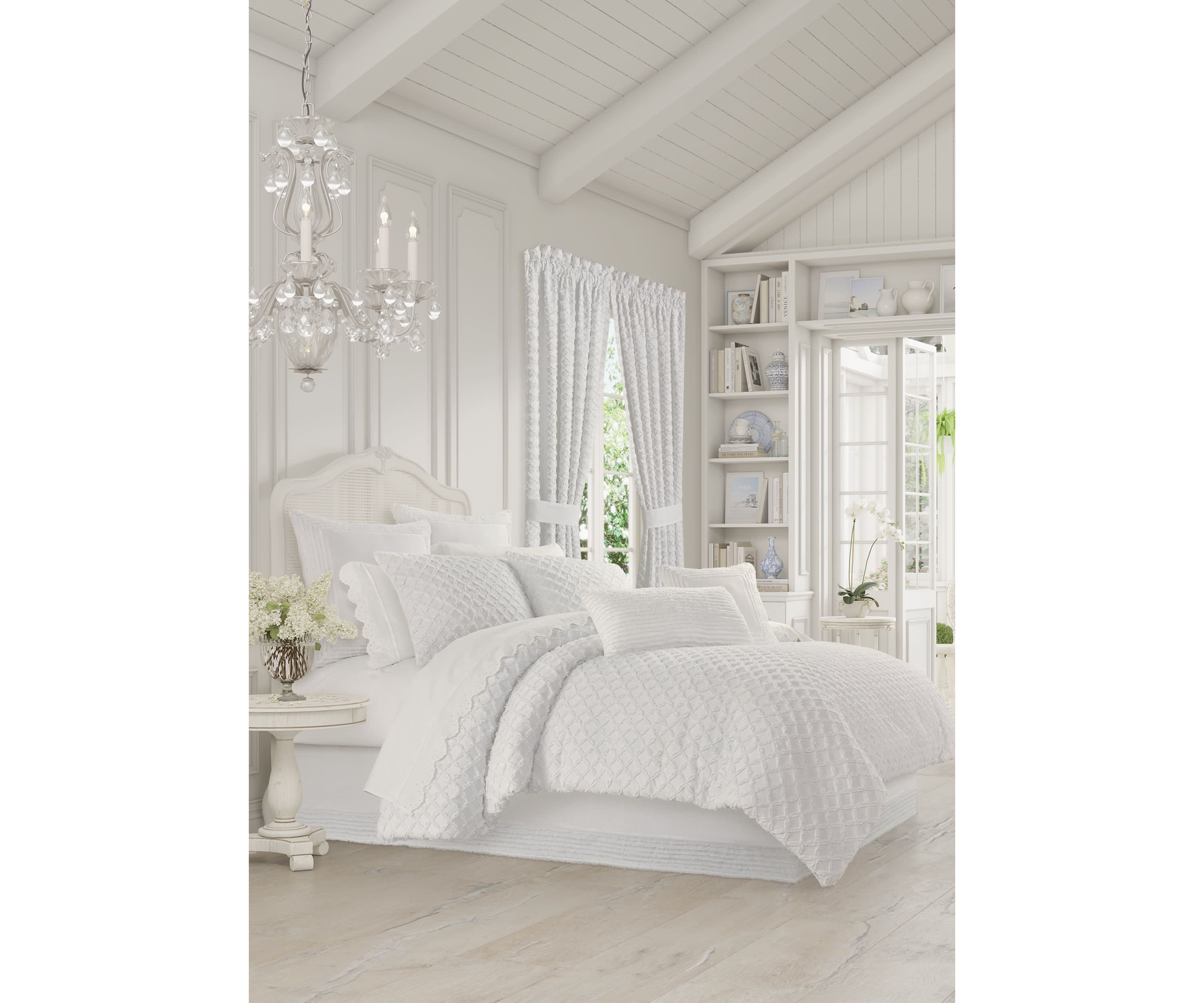 Lillian 3pc. Comforter Set