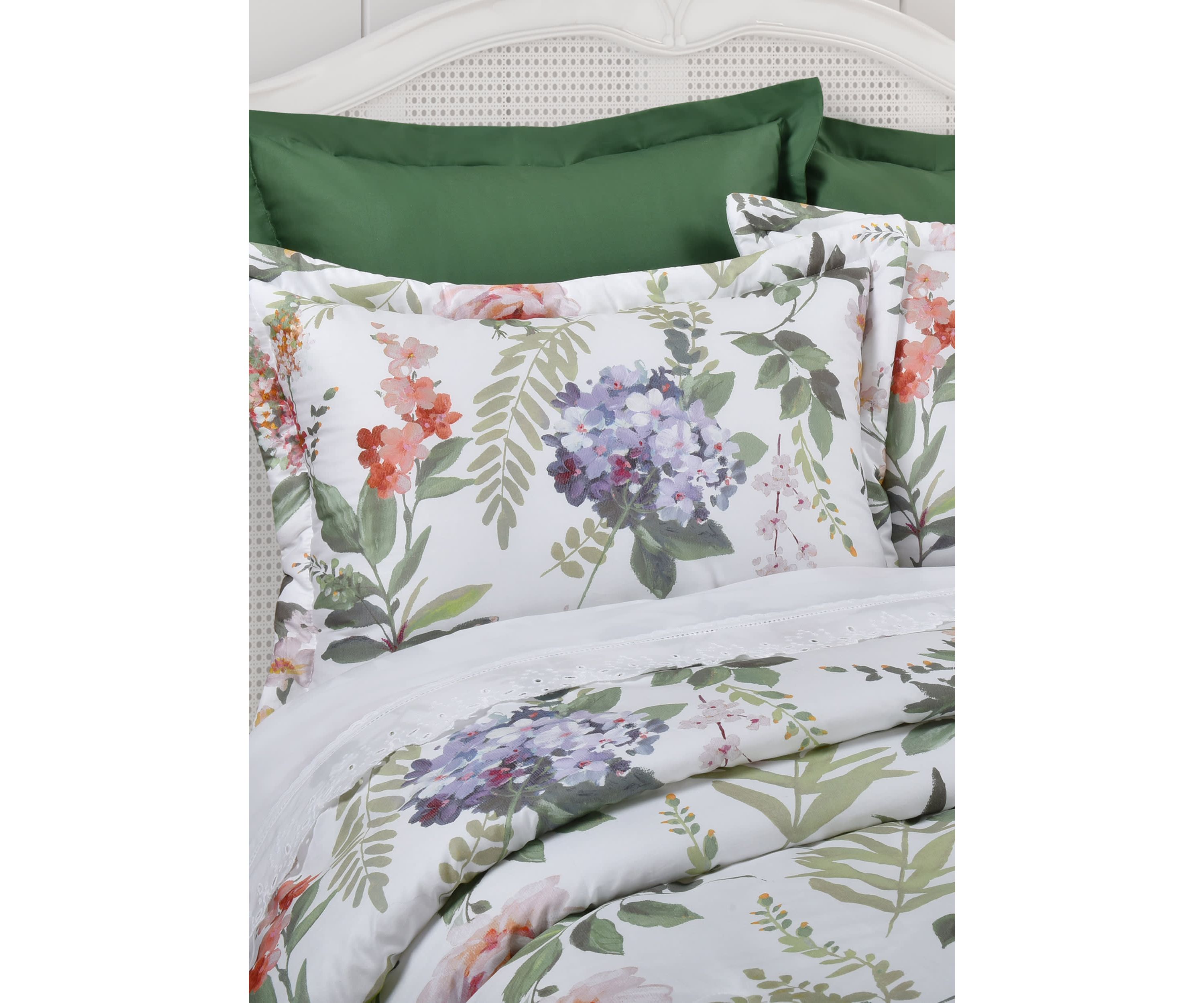 Clara 3pc. Comforter Set