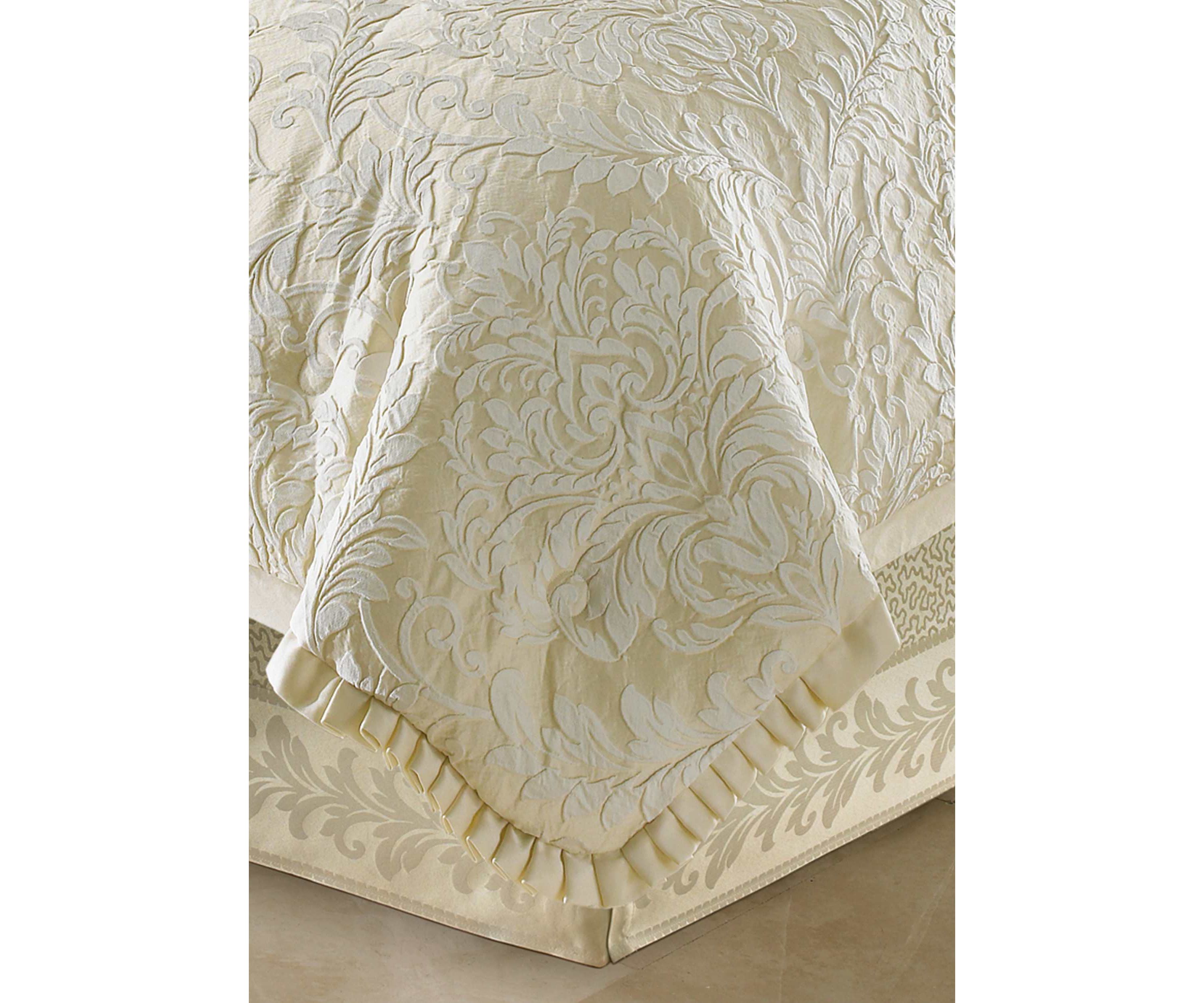 Marquis 4pc. Comforter Set