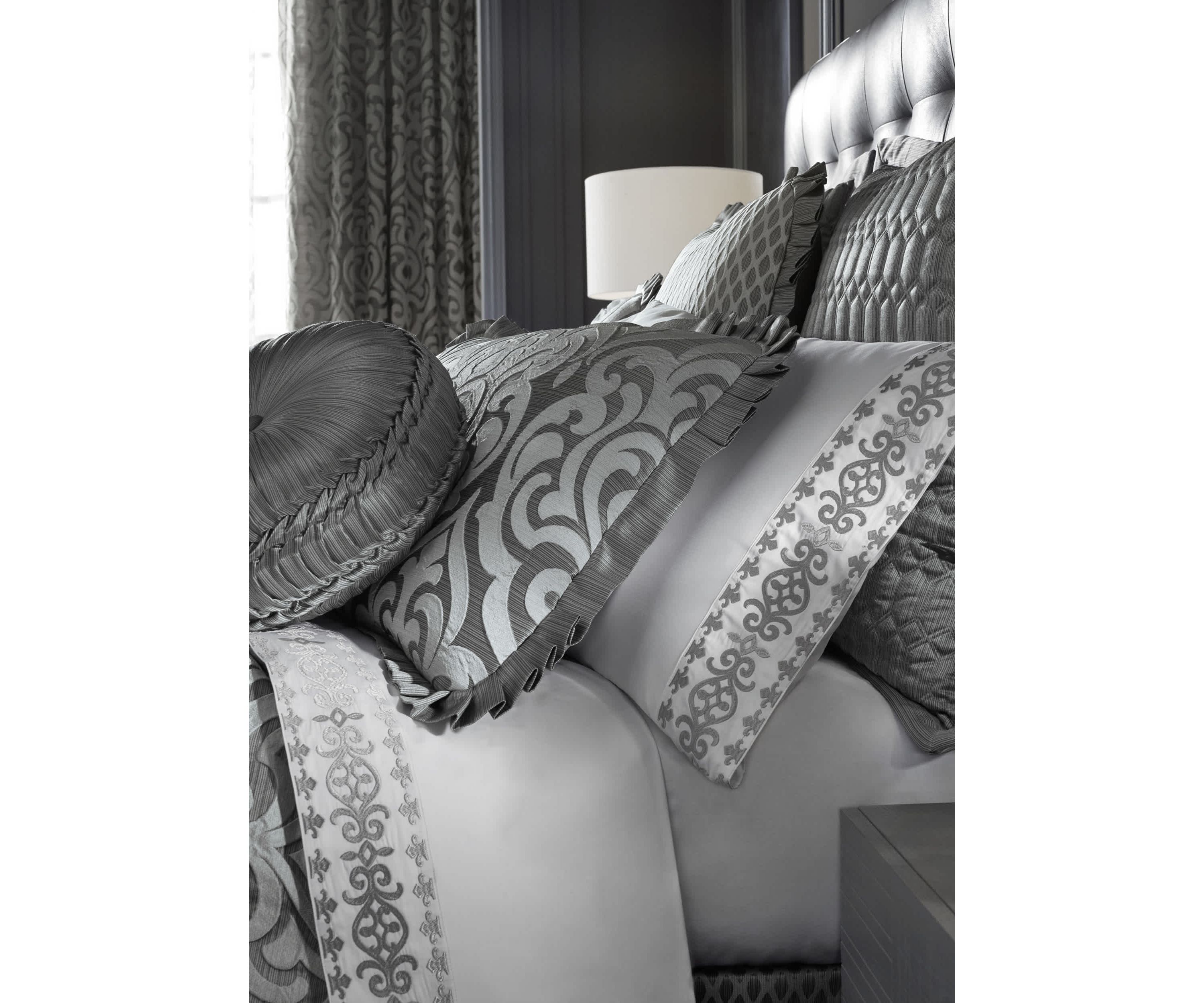 Luxembourg 4pc. Comforter Set