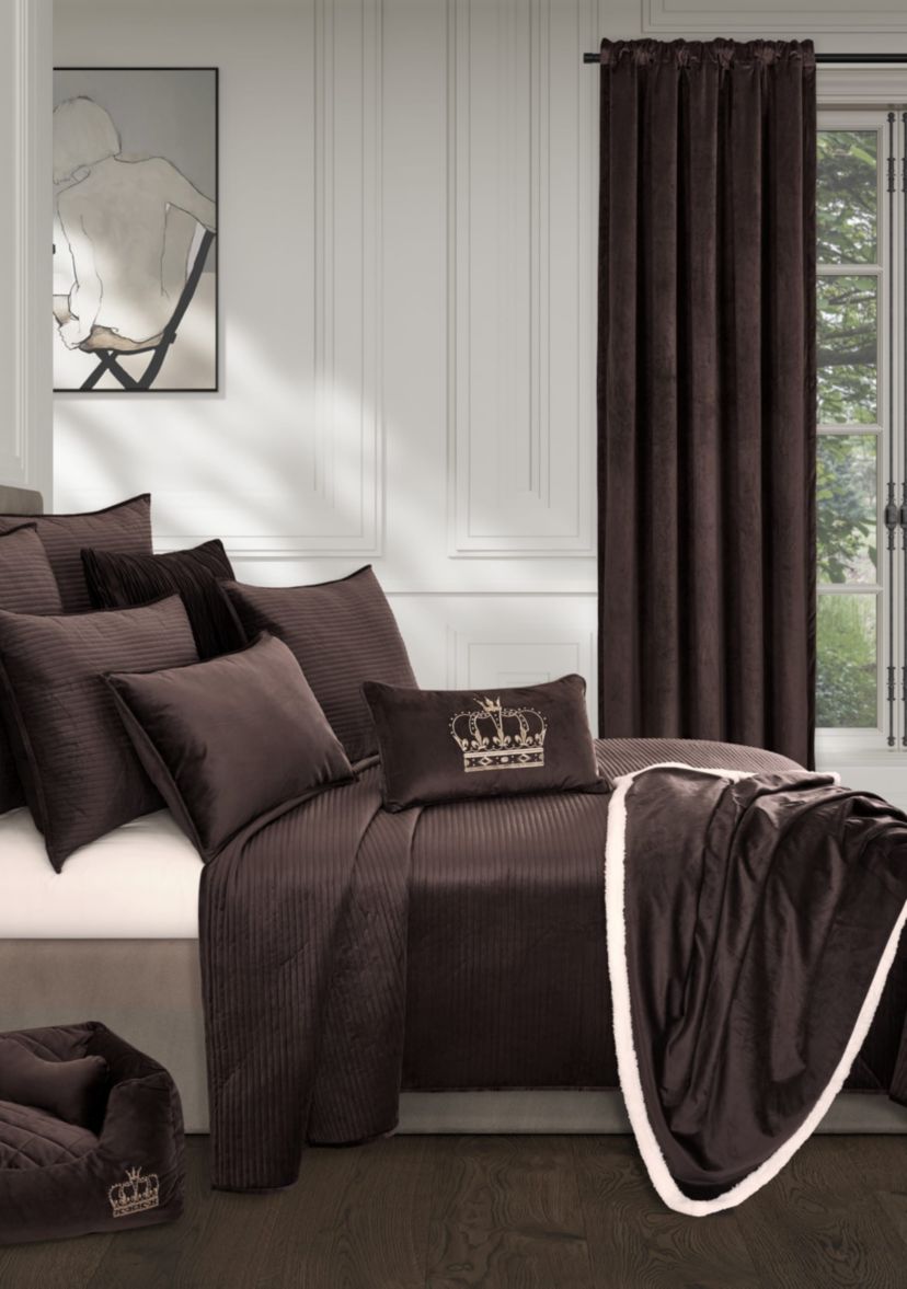 Townsend Tufted Round Decorative Throw Pillow