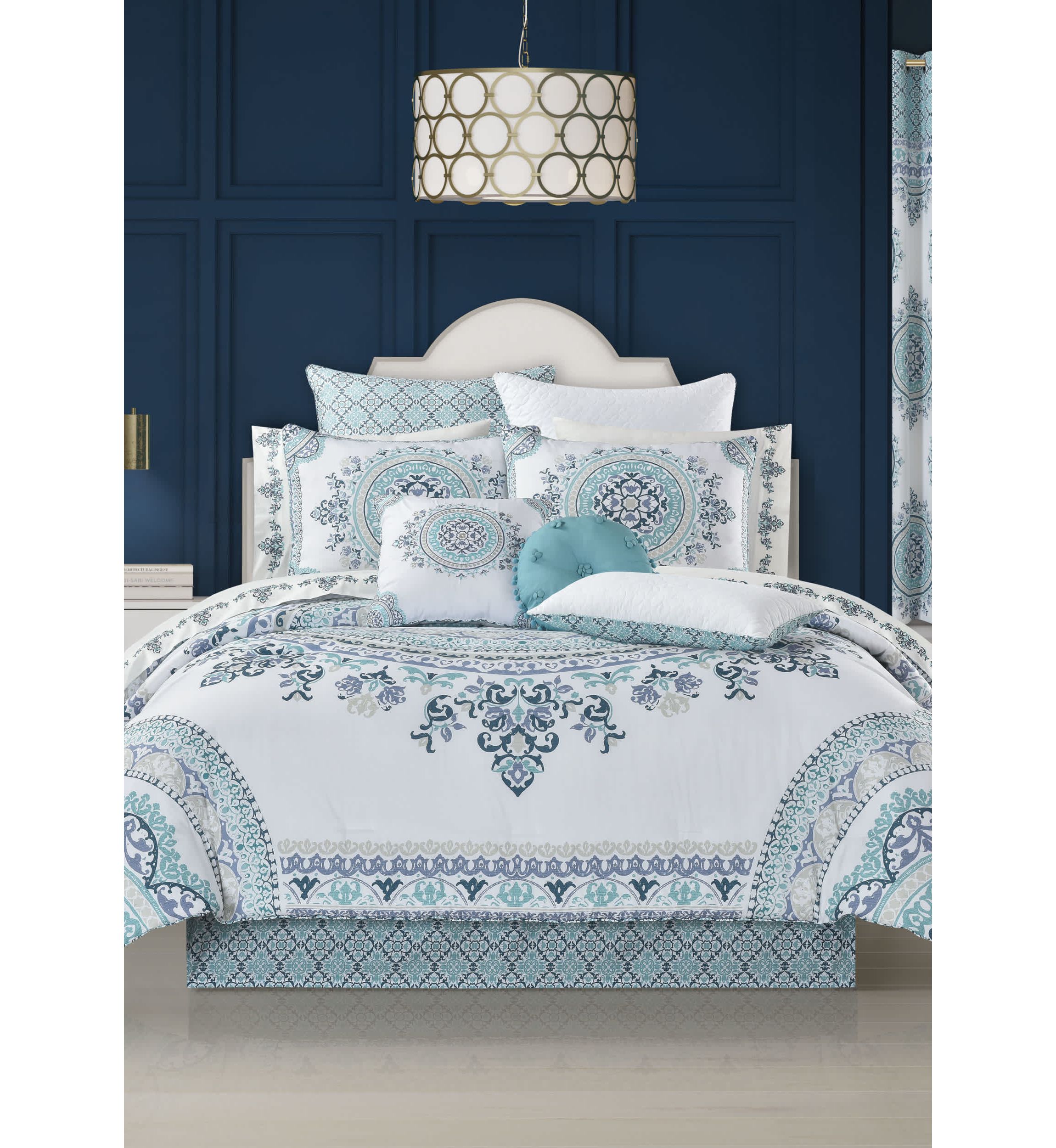 Afton 4pc. Comforter Set