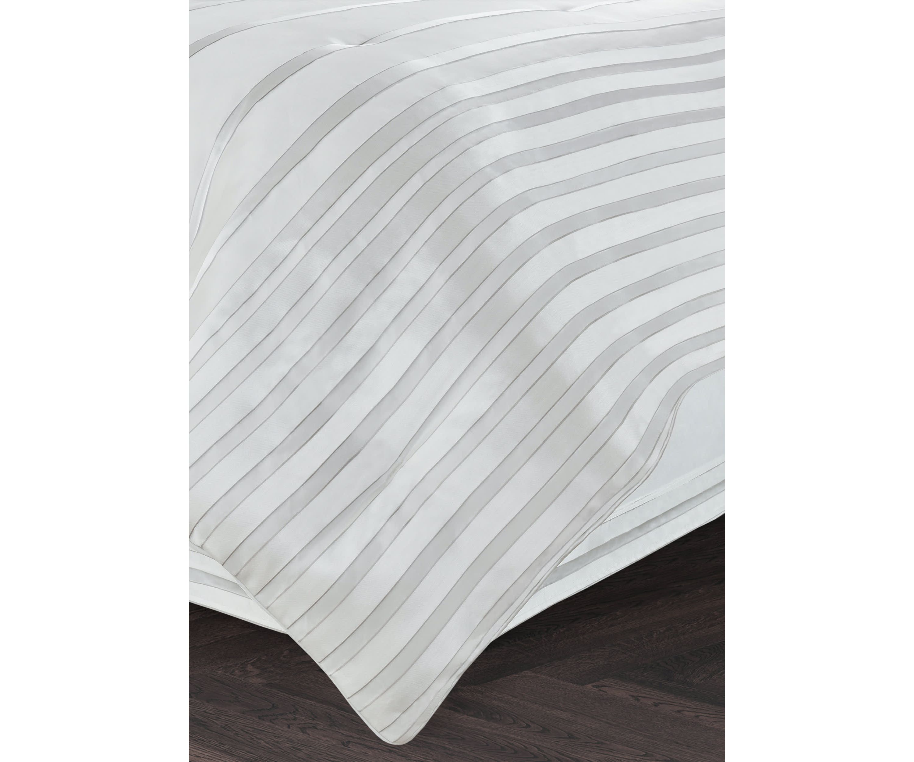 Calvari 4pc. Comforter Set