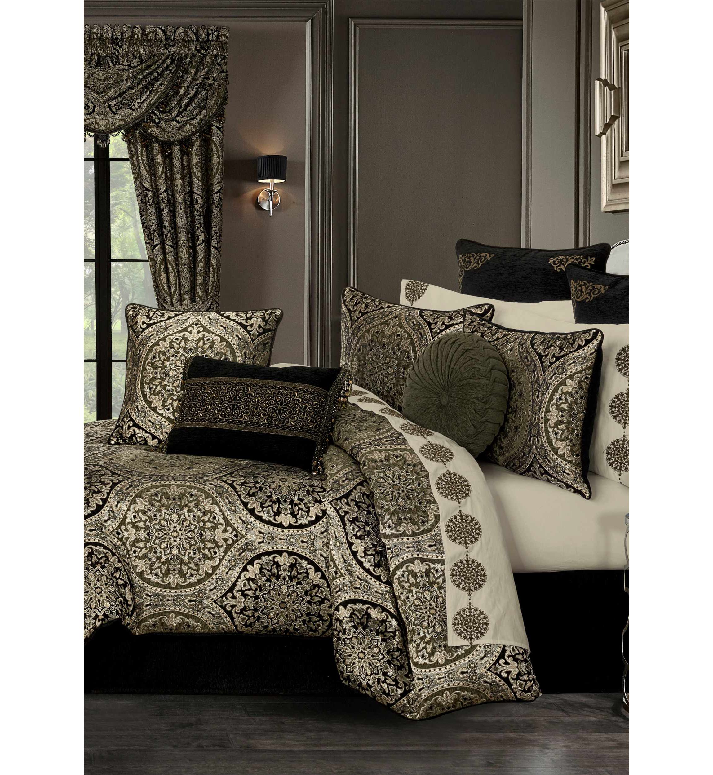 Terra 4pc. Comforter Set