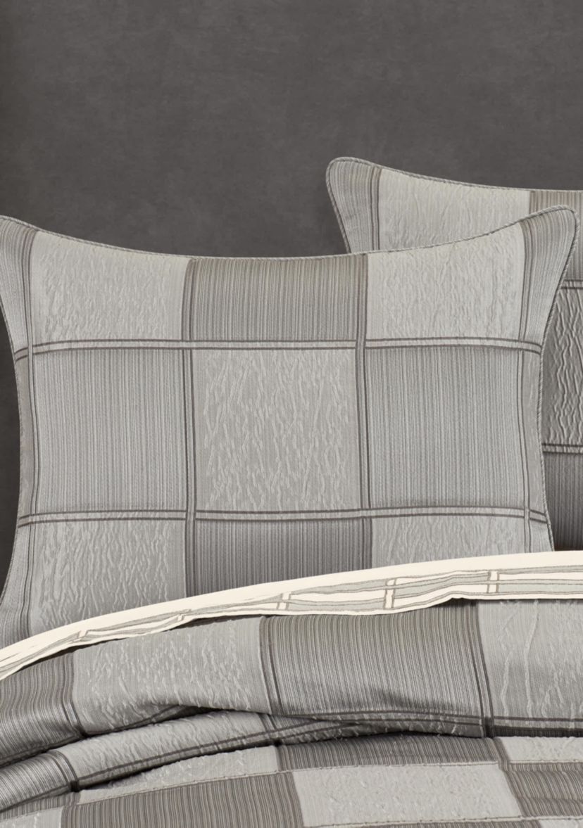 Brando 4pc. Comforter Set